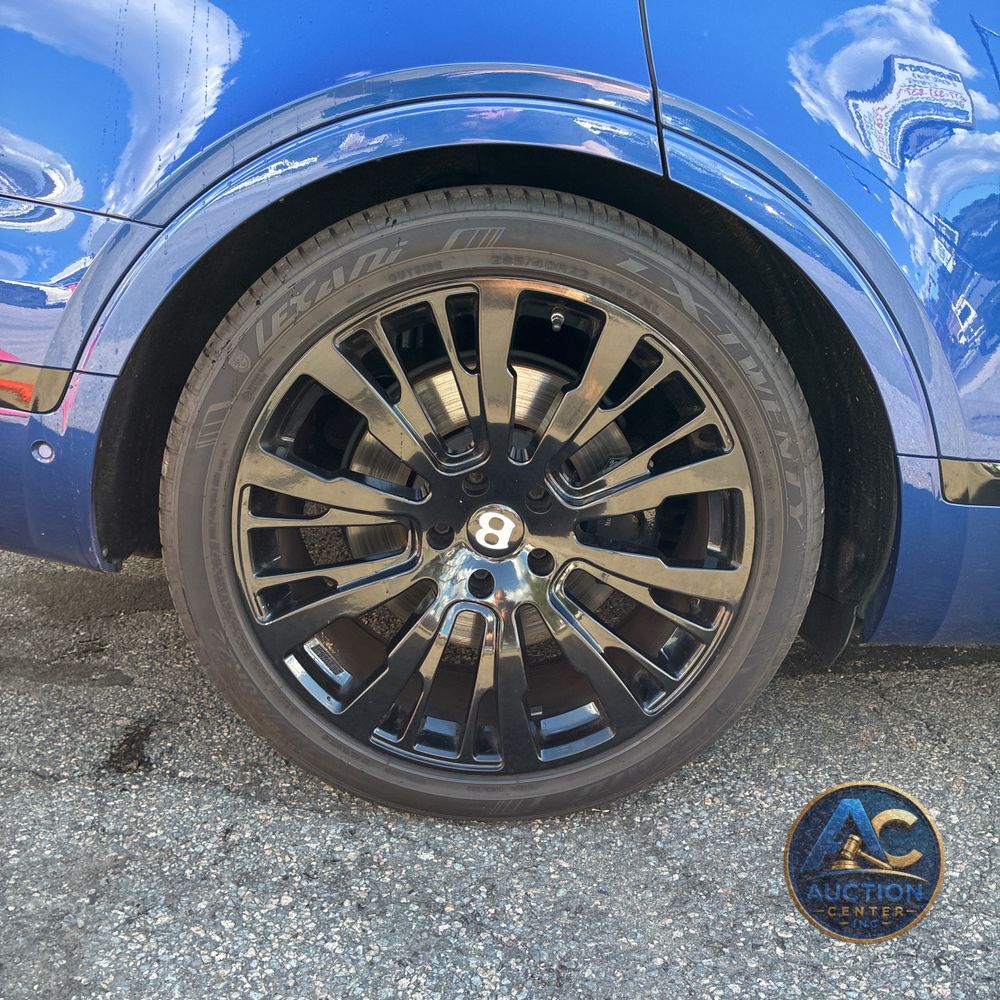 2017 Bentley Bentayga Base