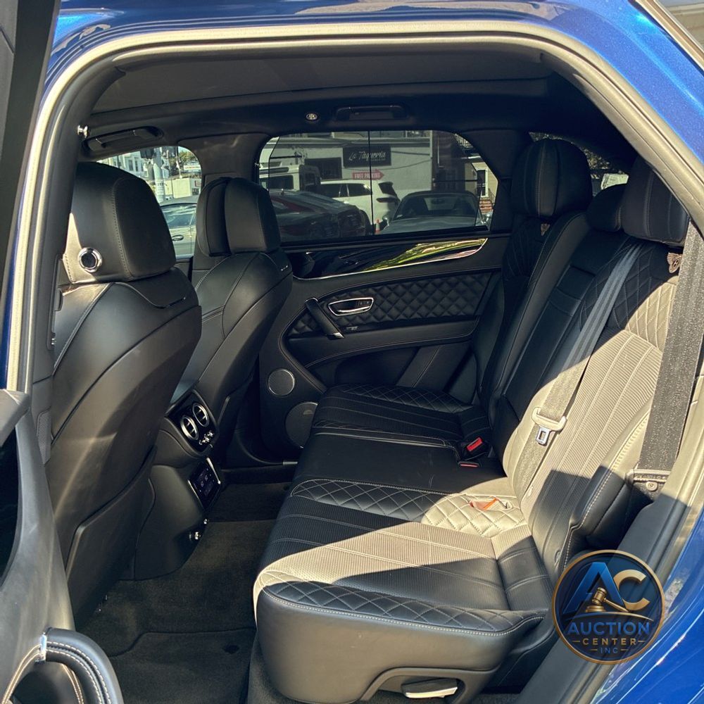2017 Bentley Bentayga Base