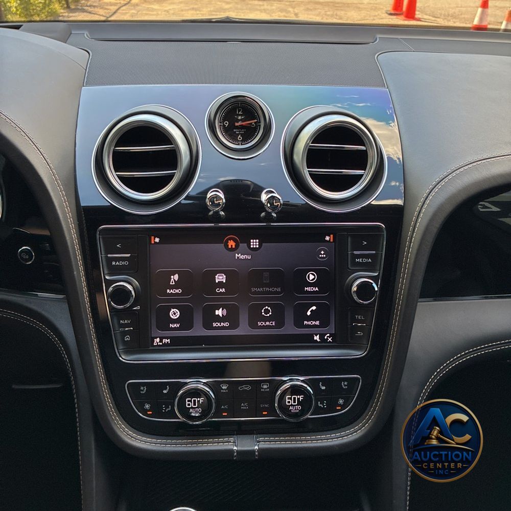 2017 Bentley Bentayga Base