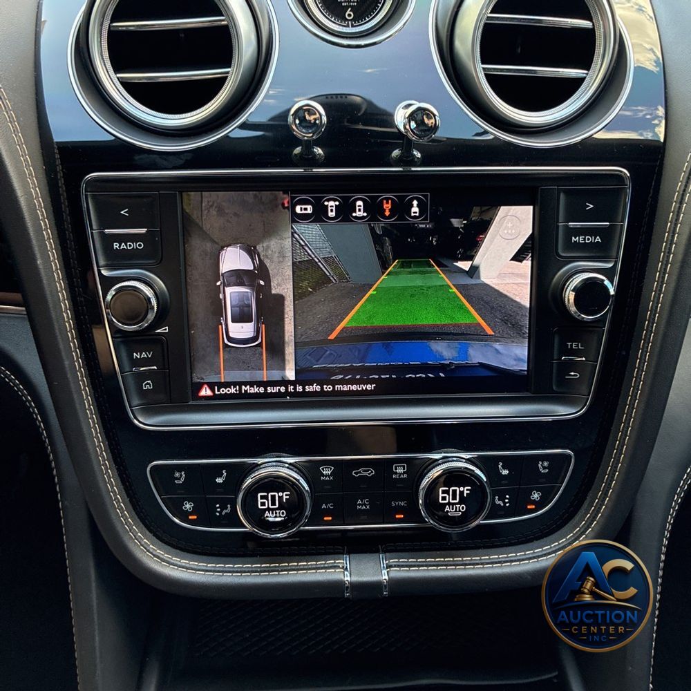 2017 Bentley Bentayga Base