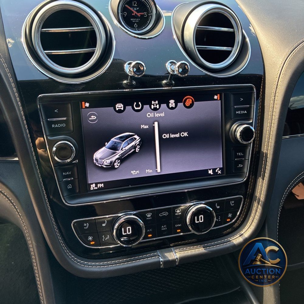 2017 Bentley Bentayga Base