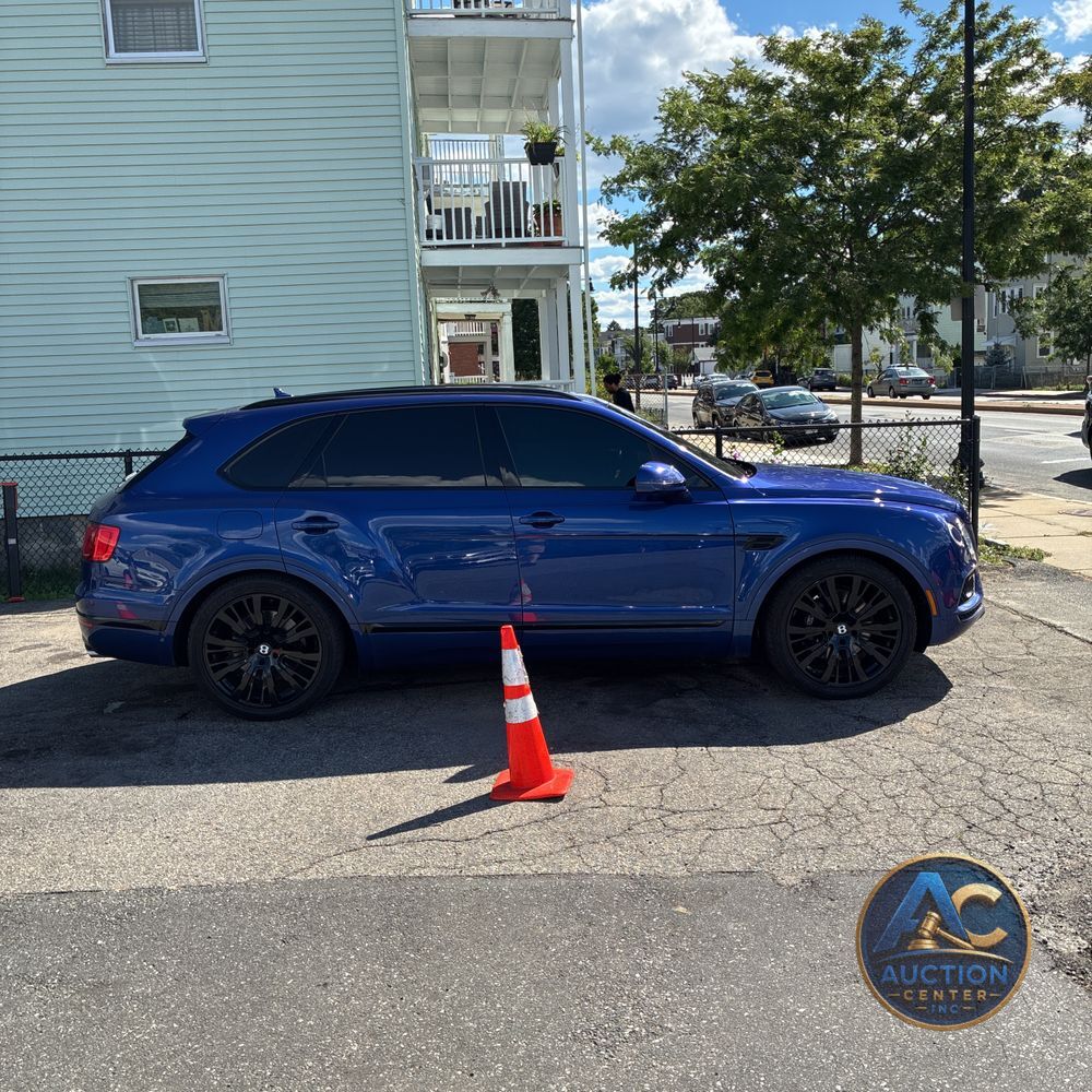 2017 Bentley Bentayga Base