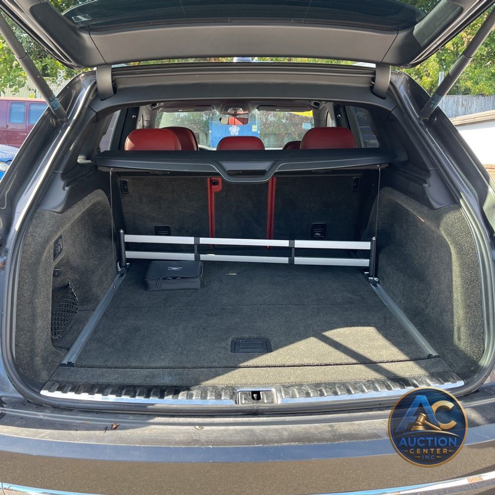 2018 Bentley Bentayga Base
