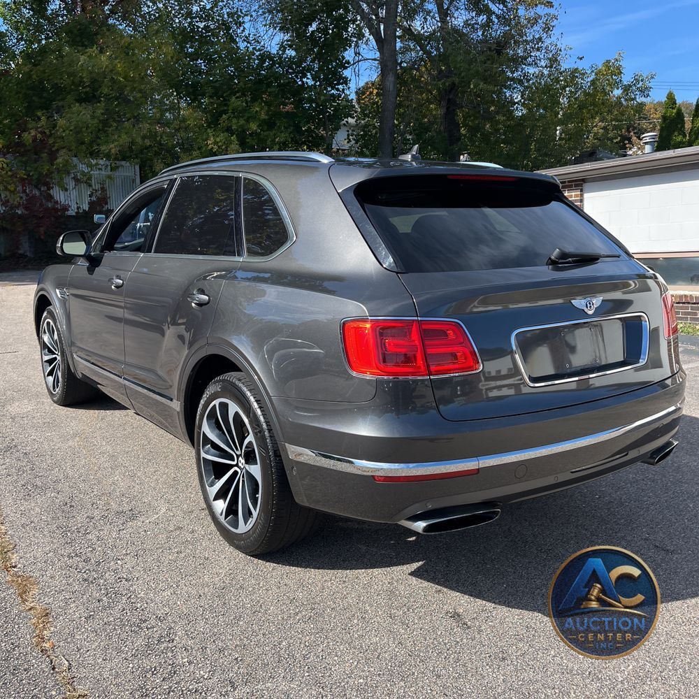 2018 Bentley Bentayga Base