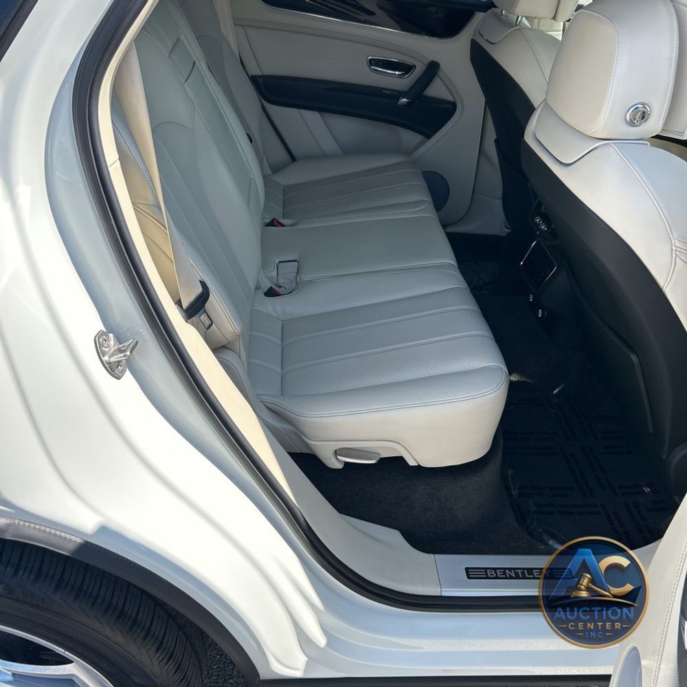 2018 Bentley Bentayga Base