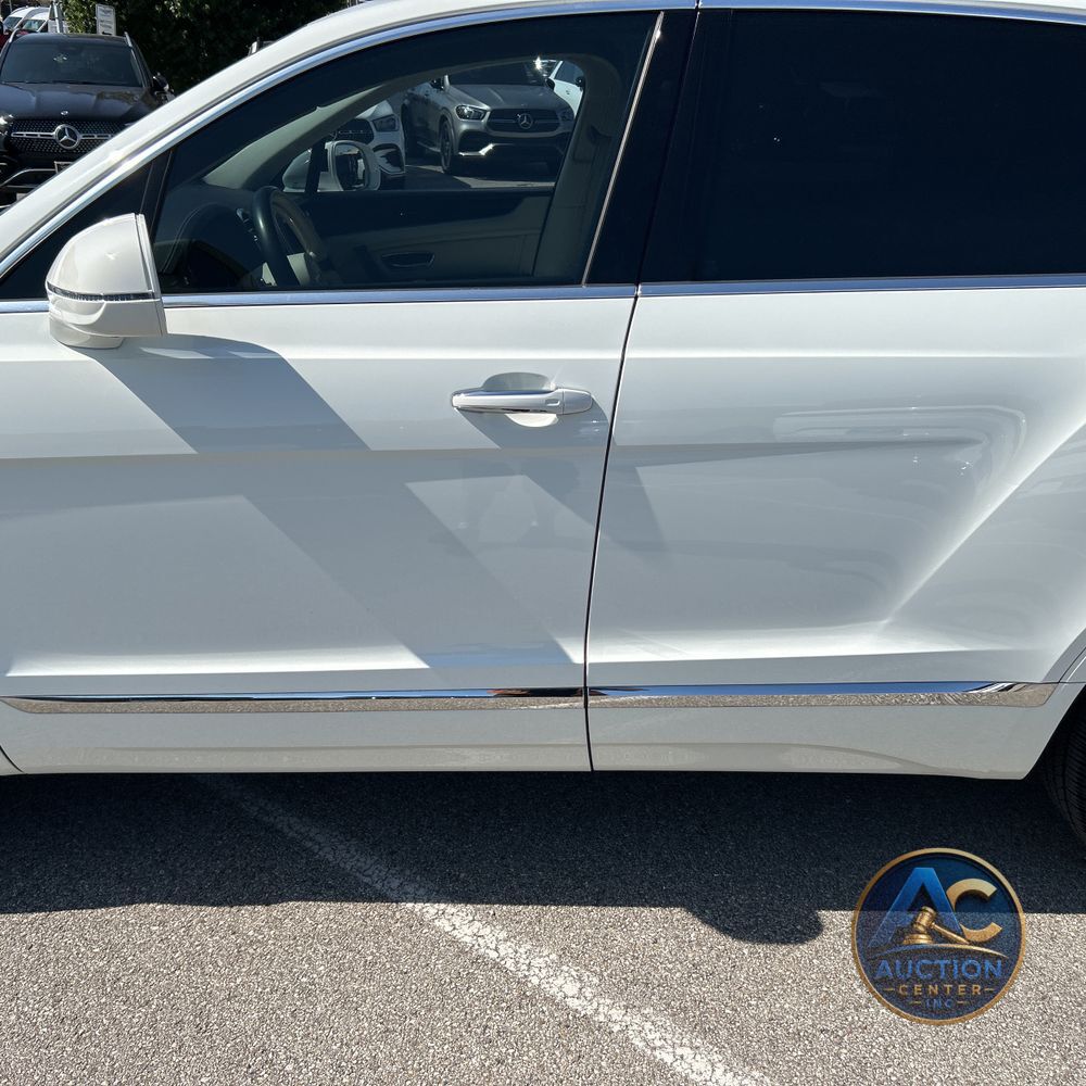 2018 Bentley Bentayga Base