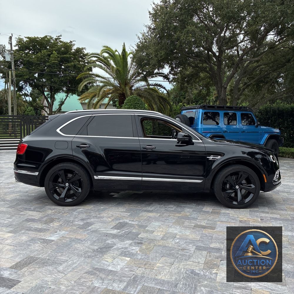 2018 Bentley Bentayga Base