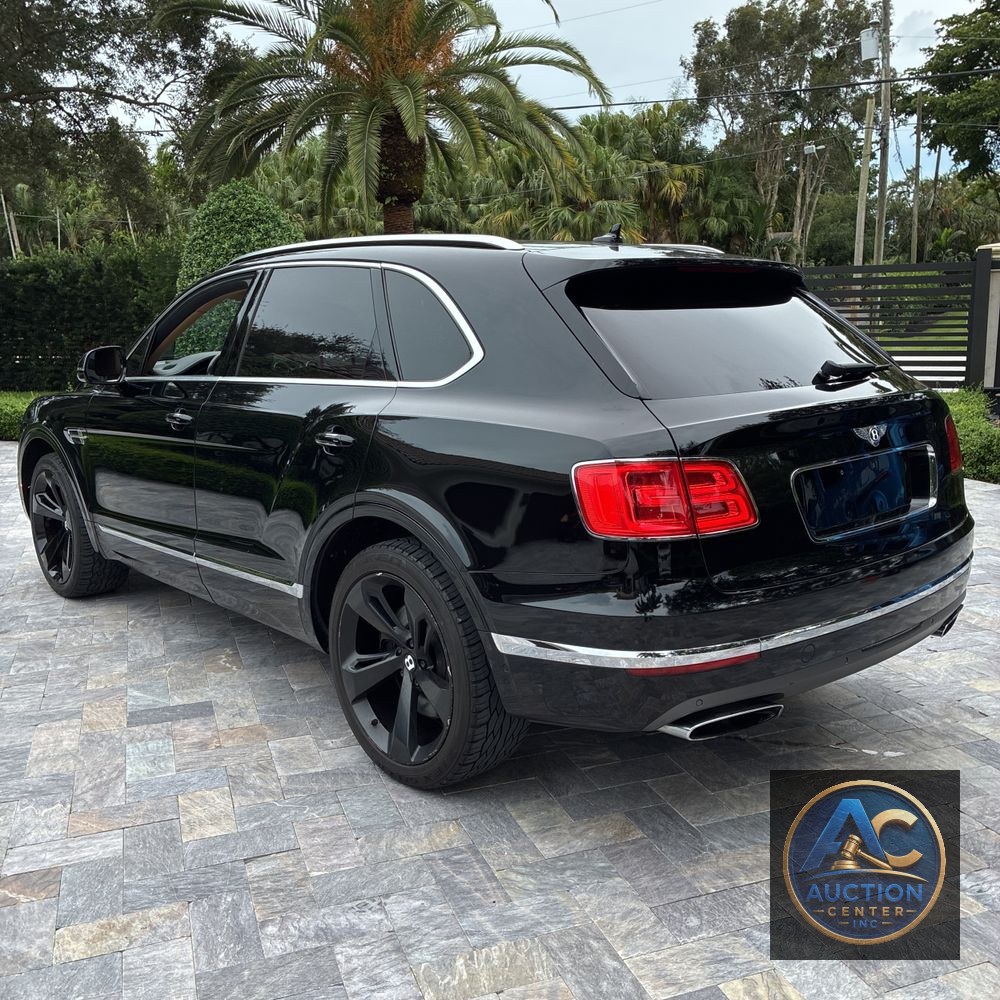 2018 Bentley Bentayga Base