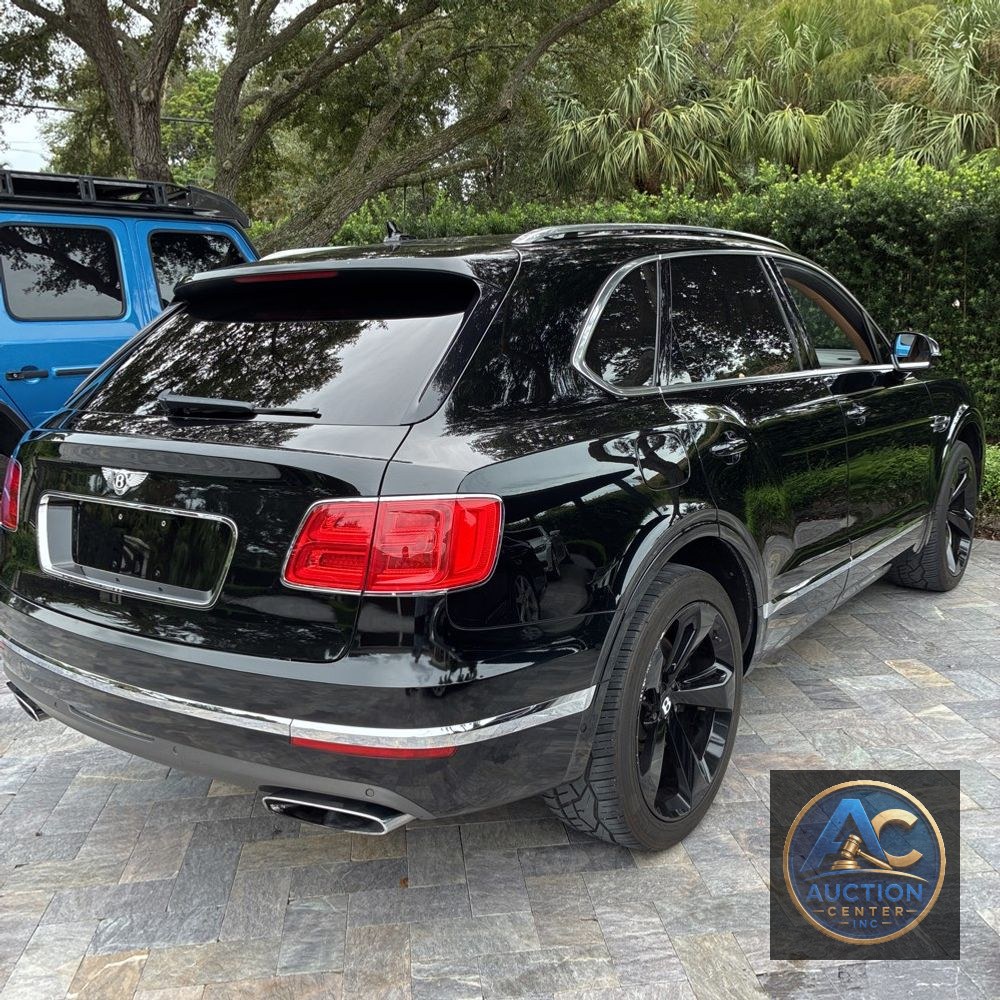 2018 Bentley Bentayga Base