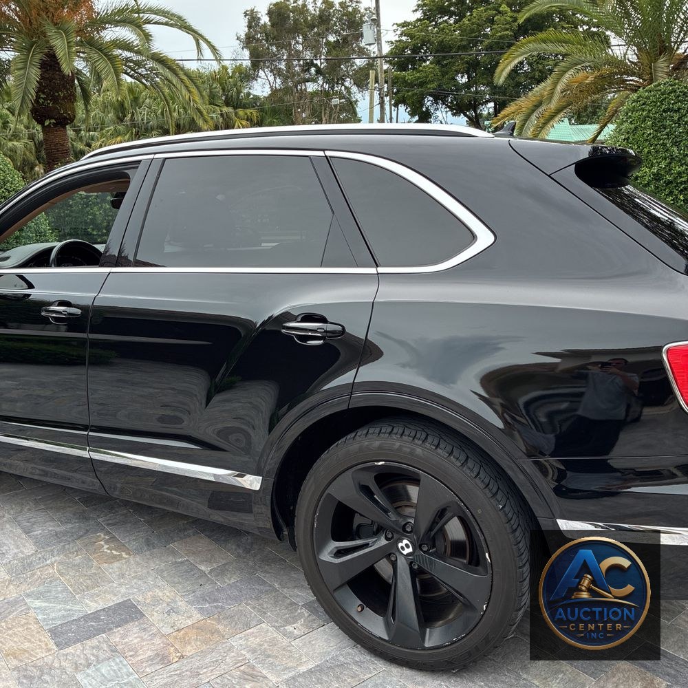 2018 Bentley Bentayga Base
