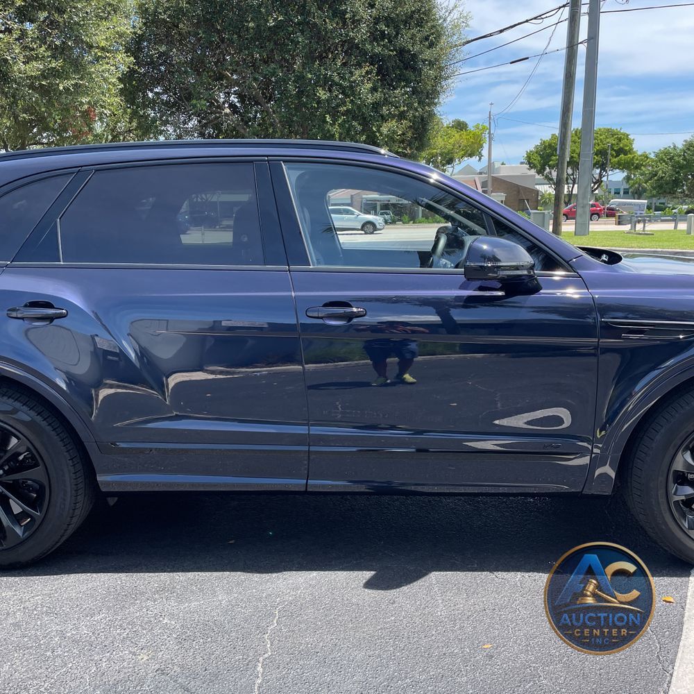 2022 Bentley Bentayga V8