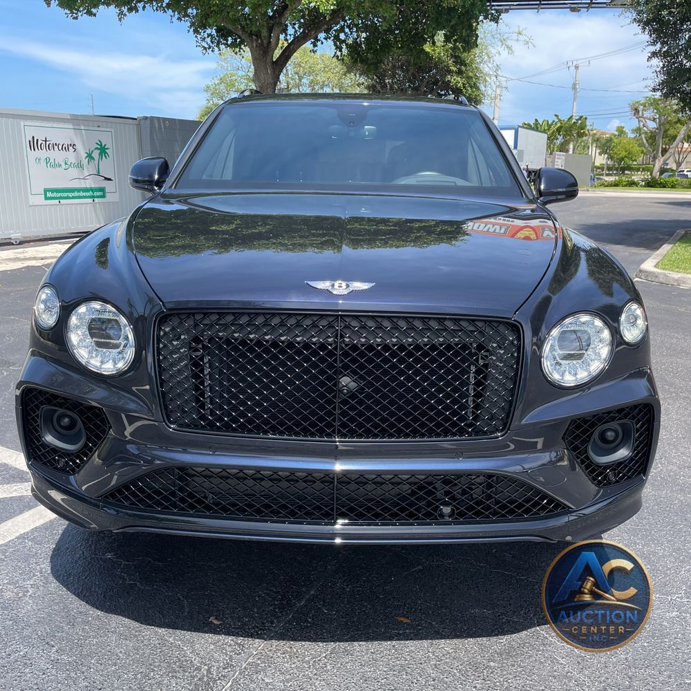 2022 Bentley Bentayga V8
