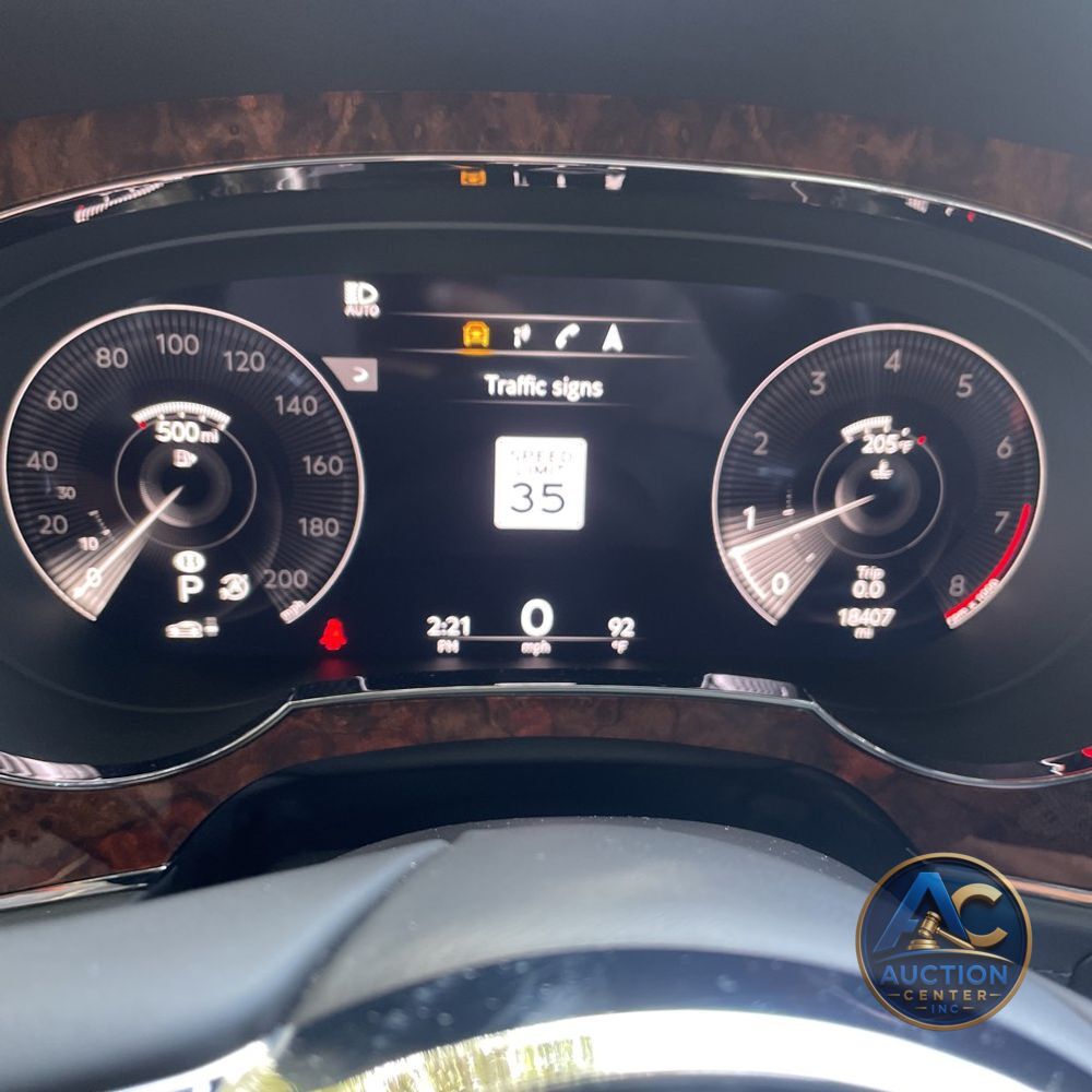 2022 Bentley Bentayga V8