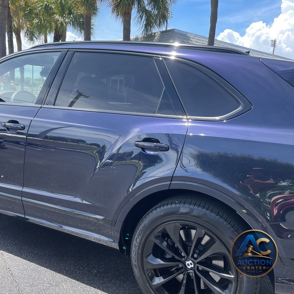 2022 Bentley Bentayga V8