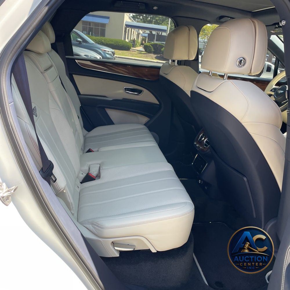 2021 Bentley Bentayga V8