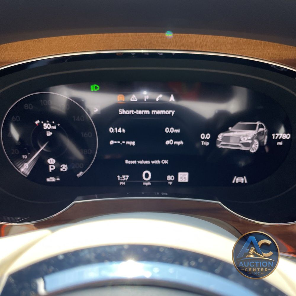 2021 Bentley Bentayga V8