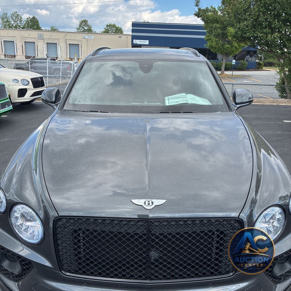 2022 Bentley Bentayga V8