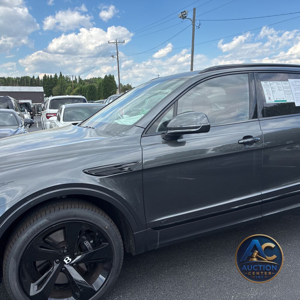 2022 Bentley Bentayga V8