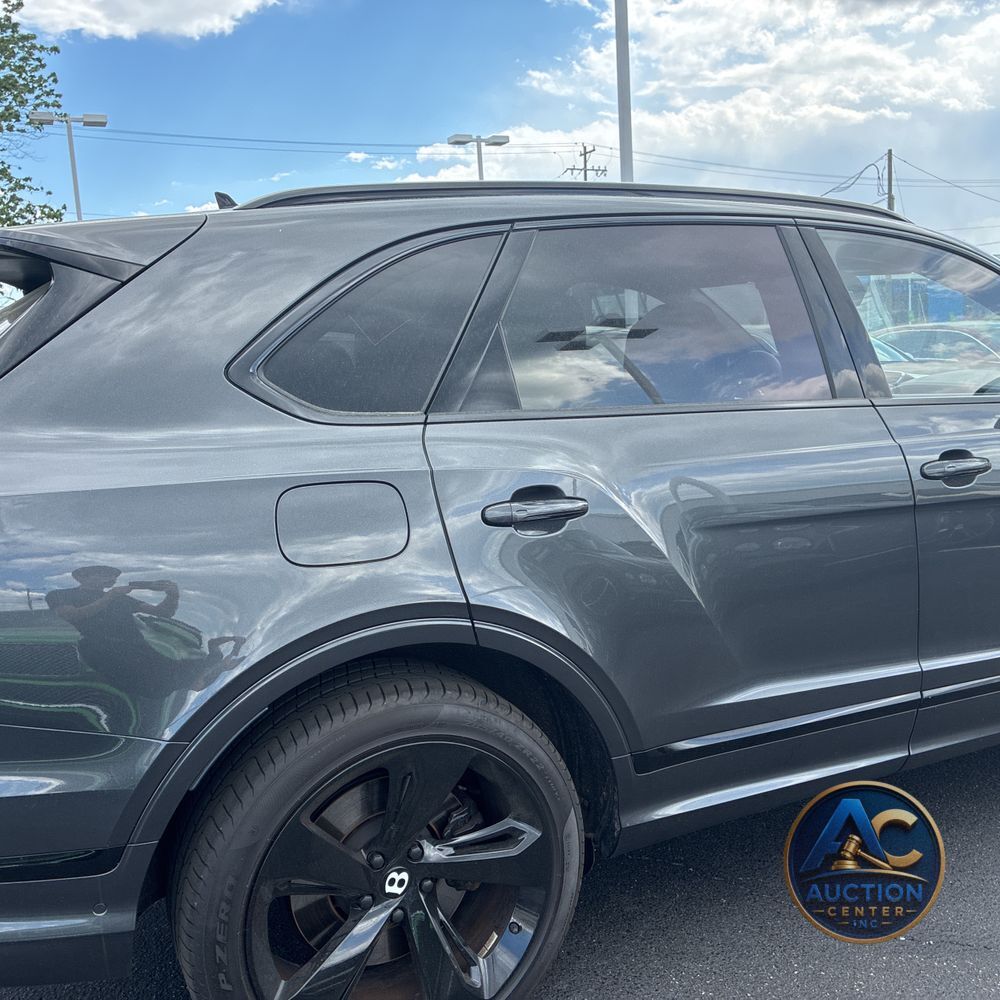 2022 Bentley Bentayga V8