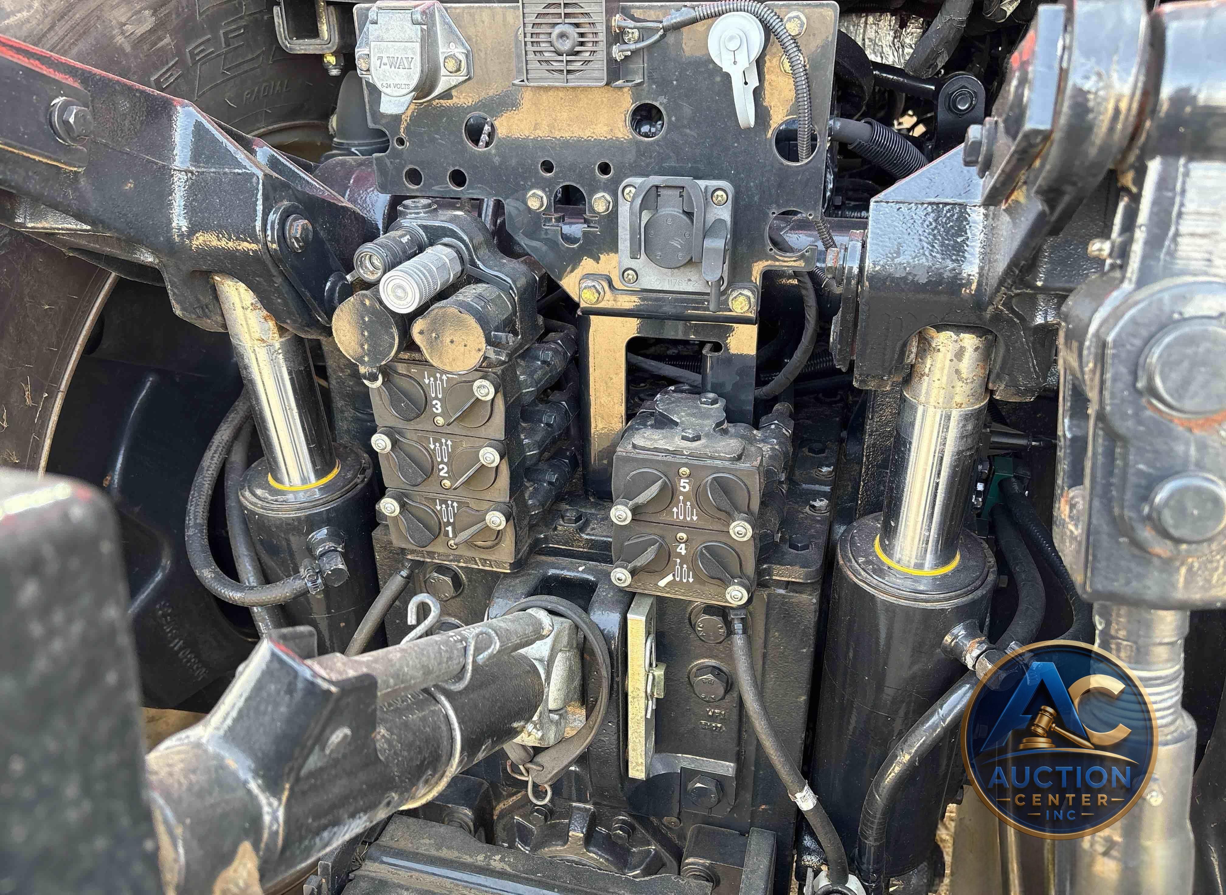 2018 Case IH Magnum 340