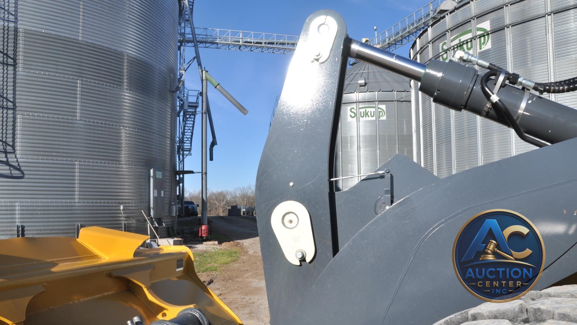2022 John Deere 544 P-Tier Wheel Loader