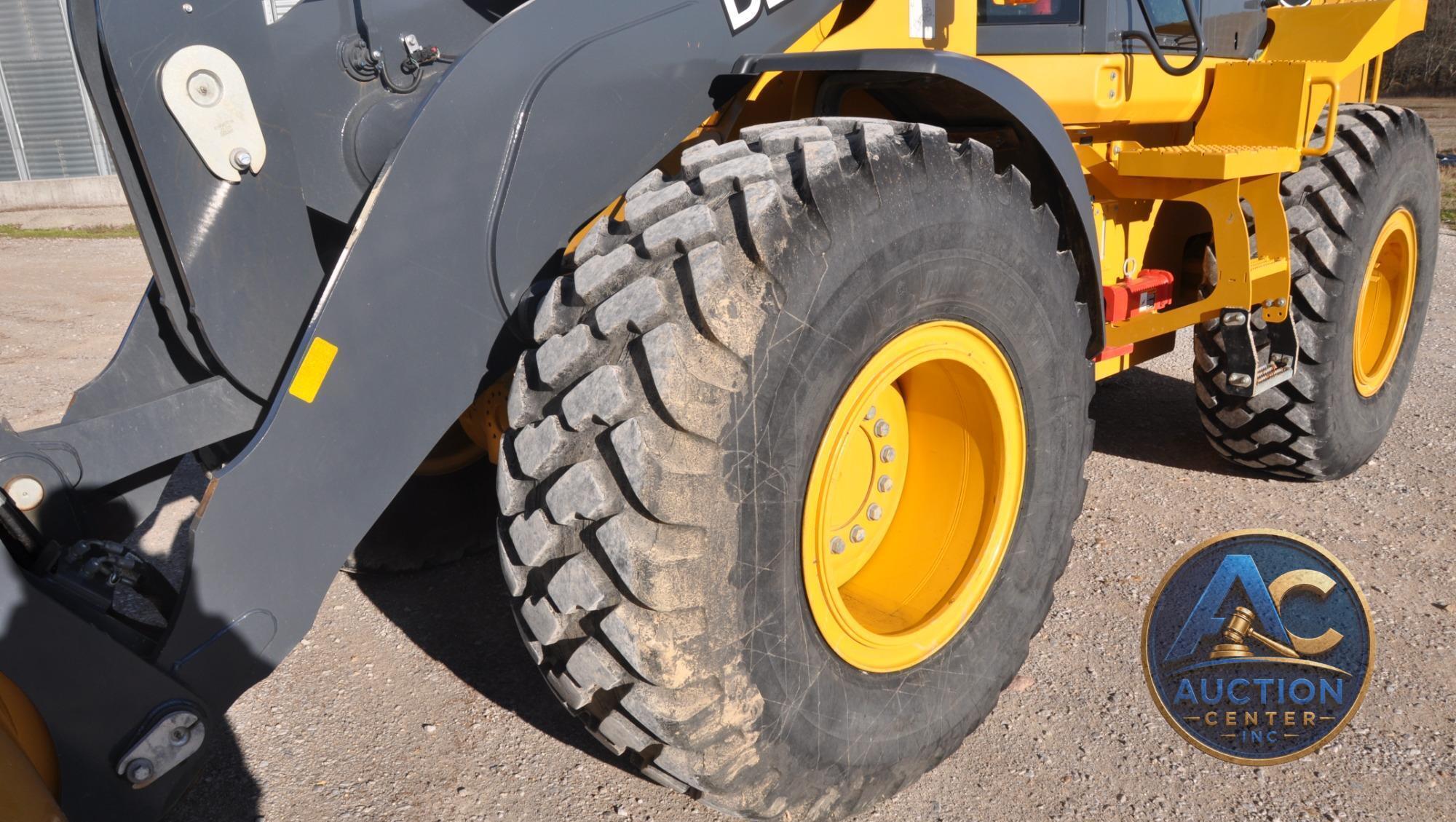 2022 John Deere 544 P-Tier Wheel Loader