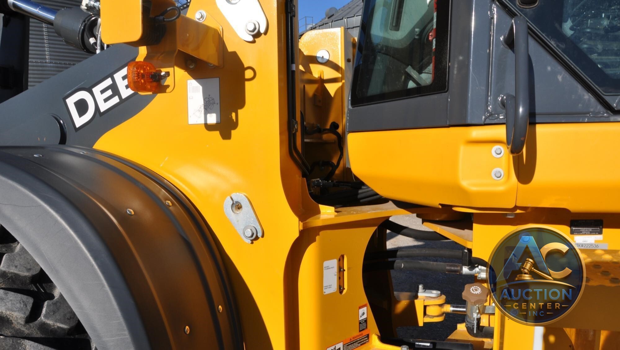 2022 John Deere 544 P-Tier Wheel Loader