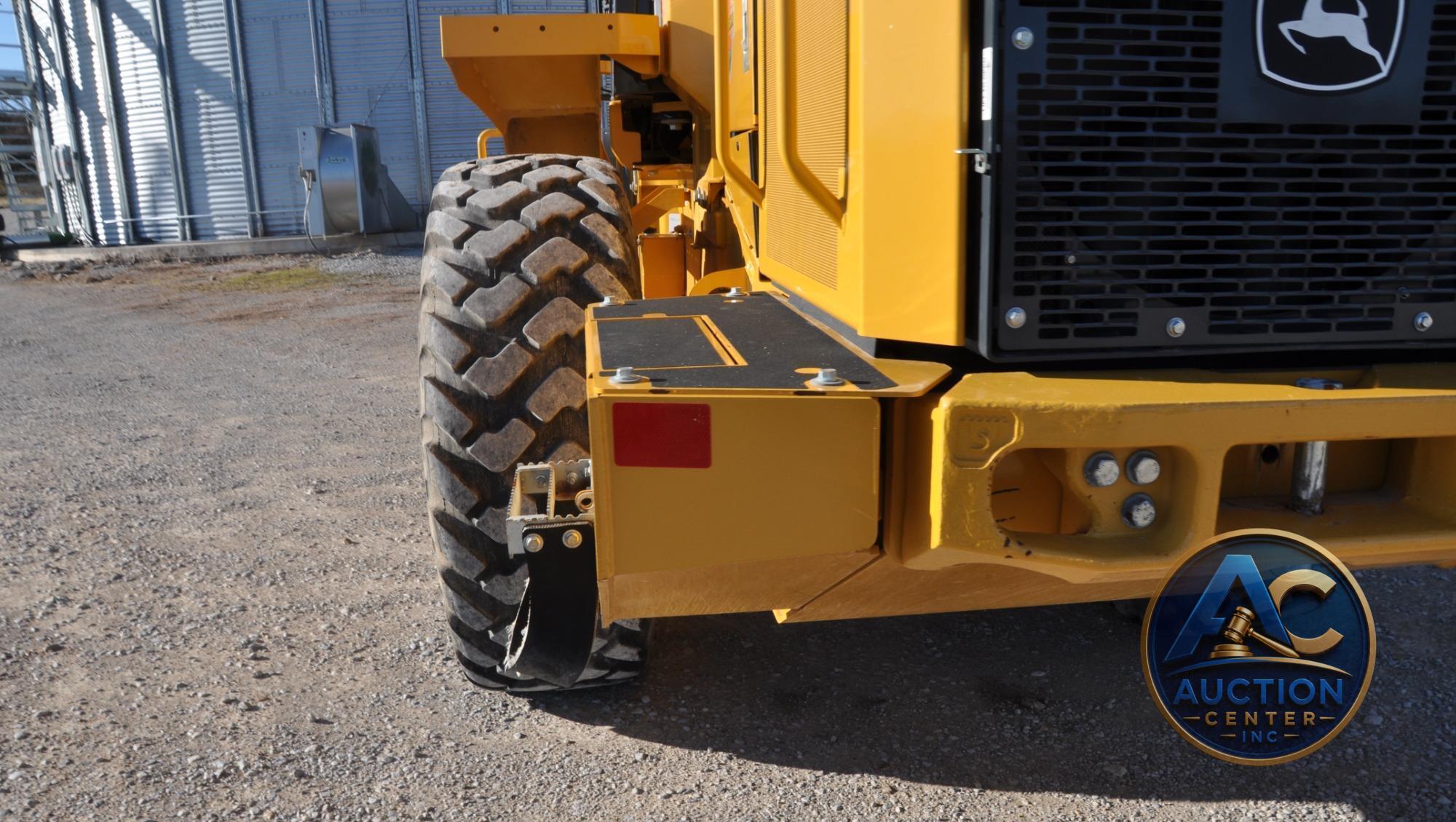 2022 John Deere 544 P-Tier Wheel Loader
