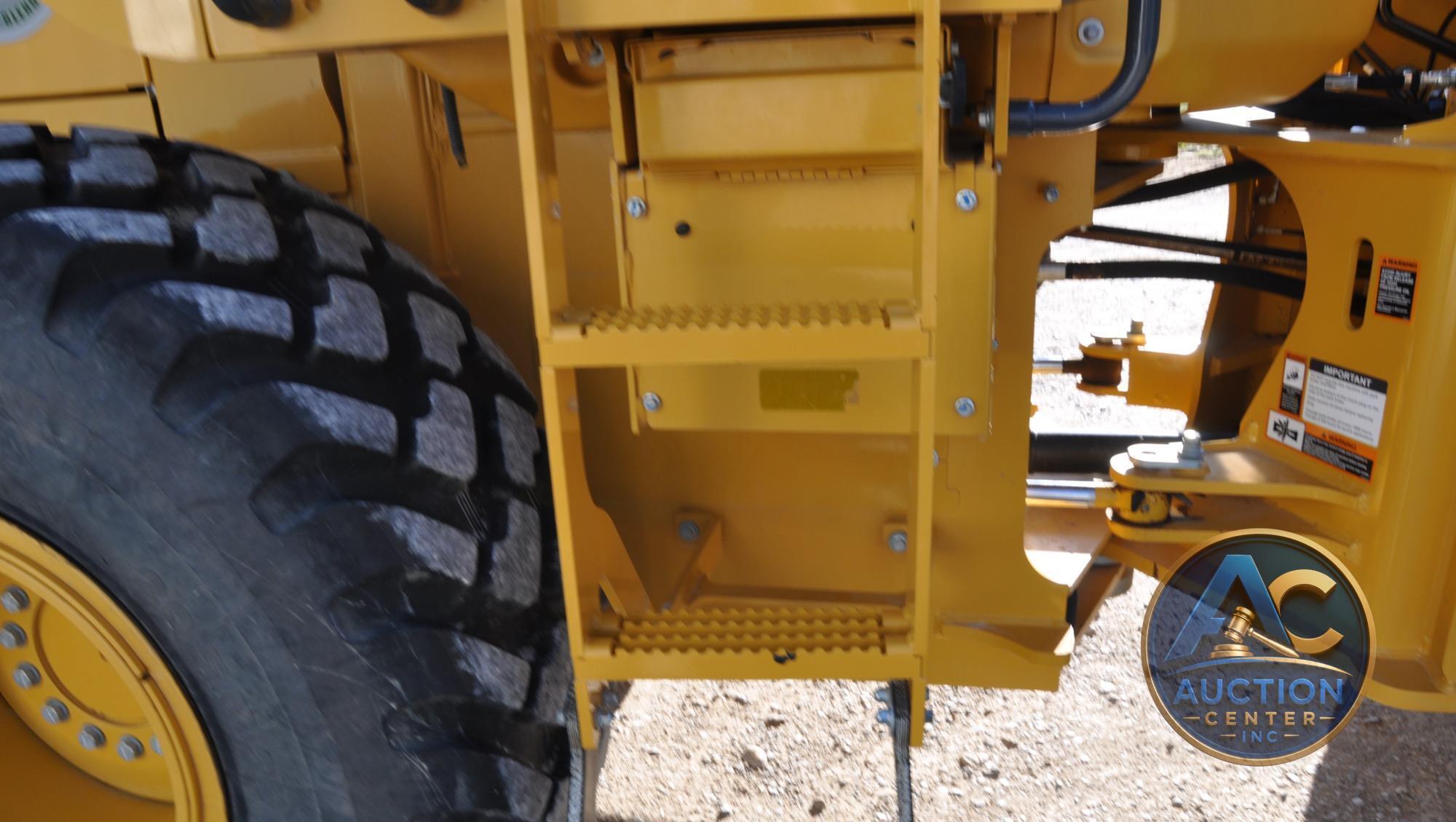 2022 John Deere 544 P-Tier Wheel Loader
