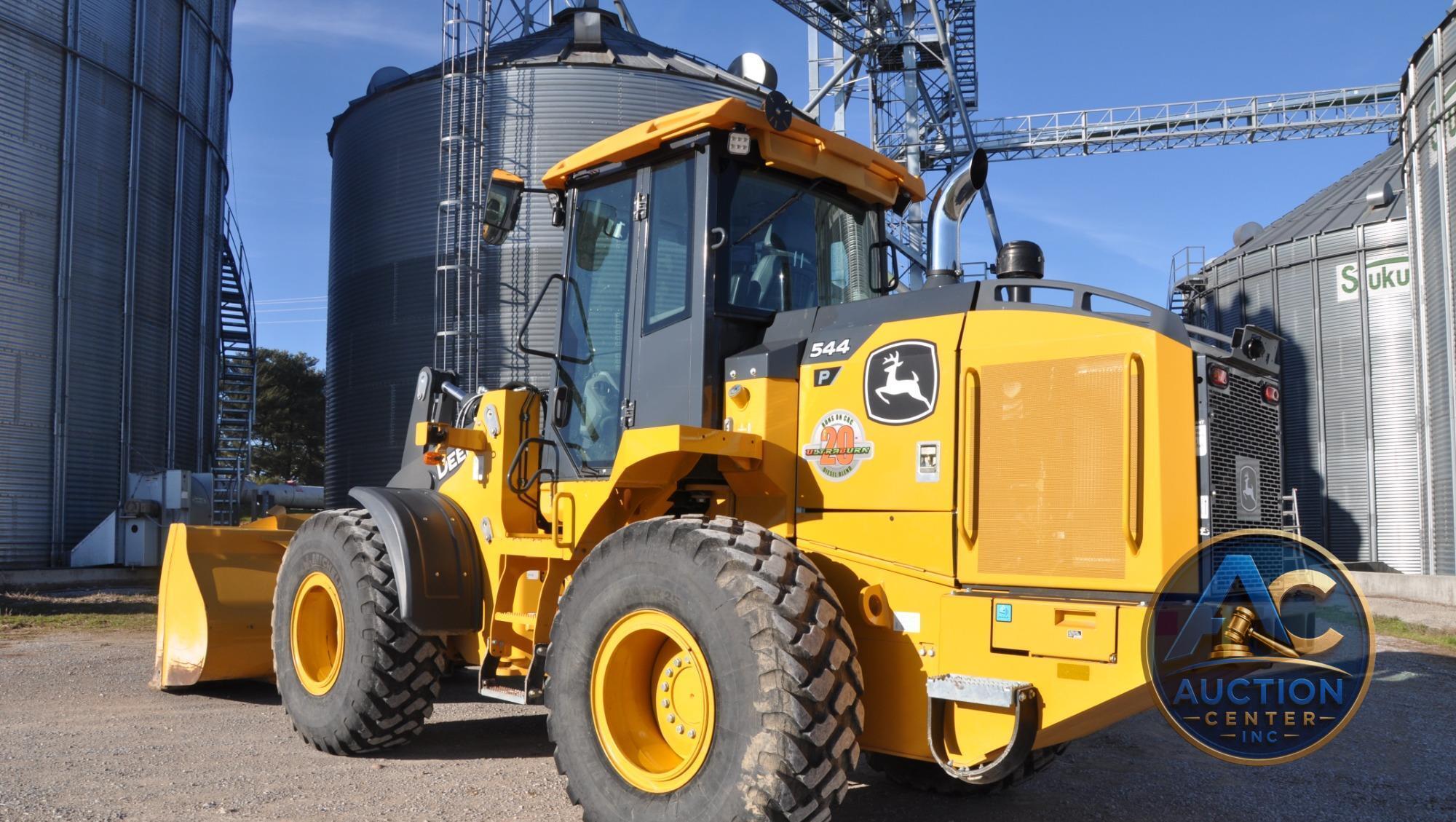 2022 John Deere 544 P-Tier Wheel Loader