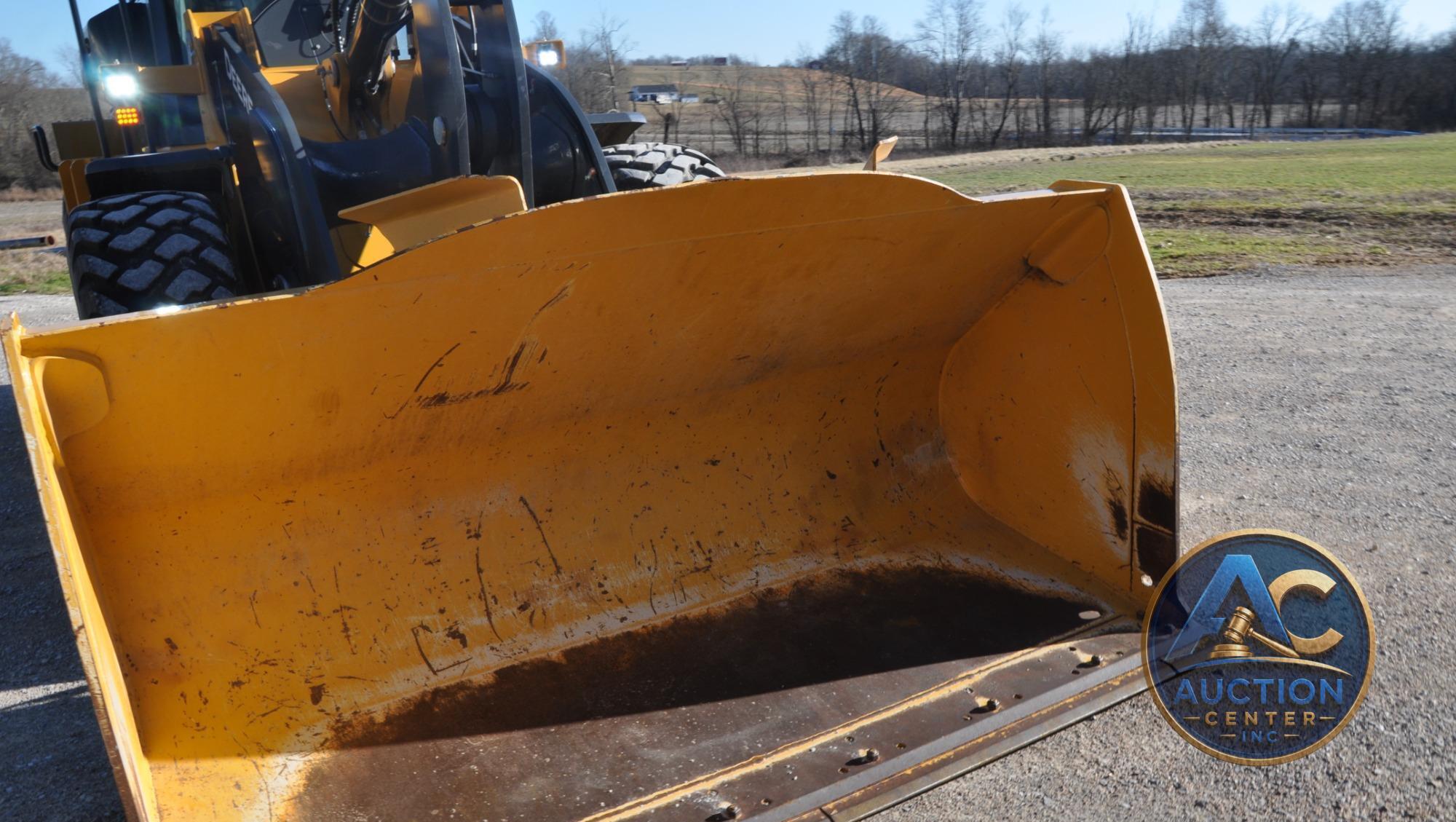 2022 John Deere 544 P-Tier Wheel Loader