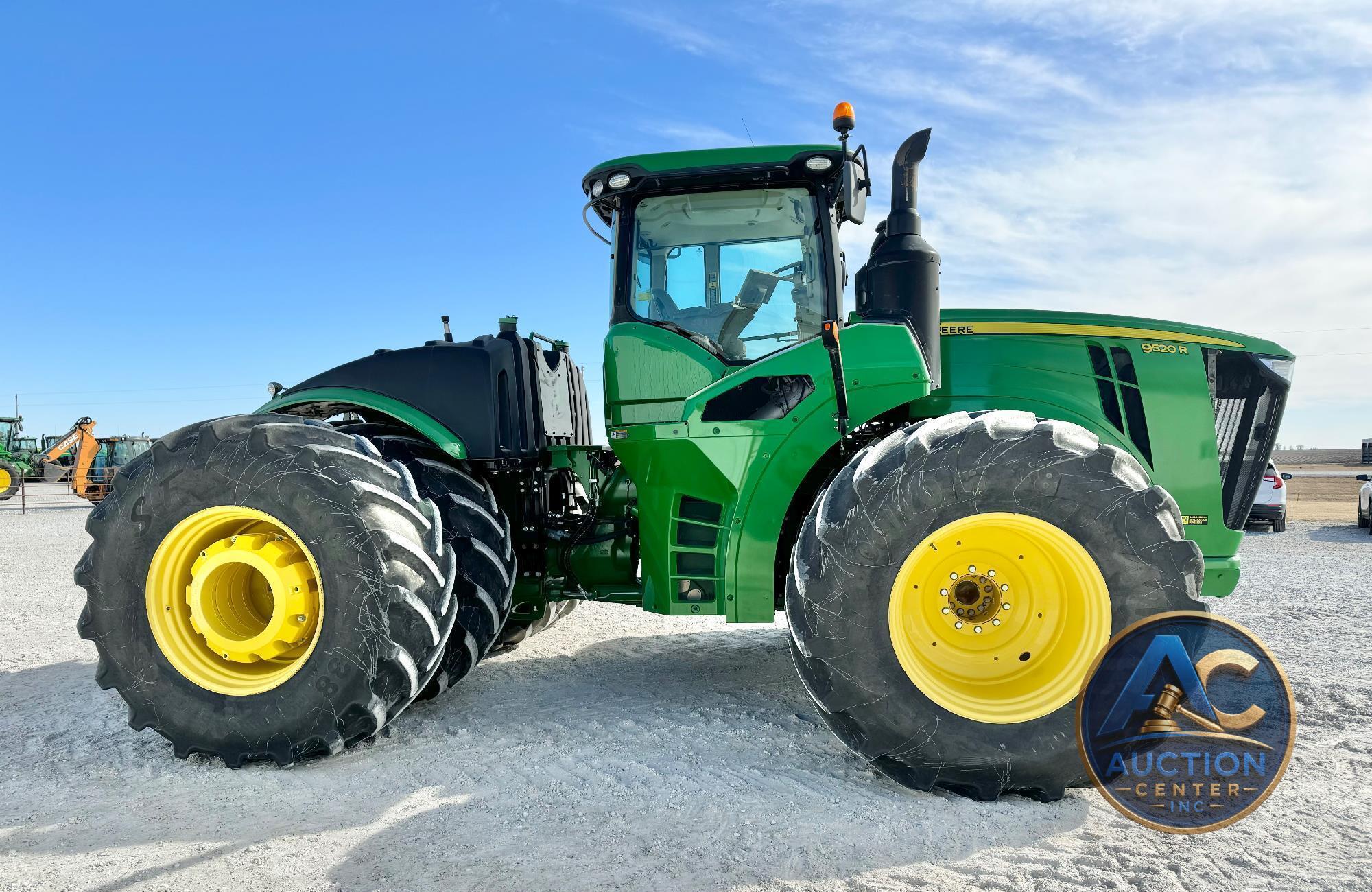 2019 John Deere 9520R