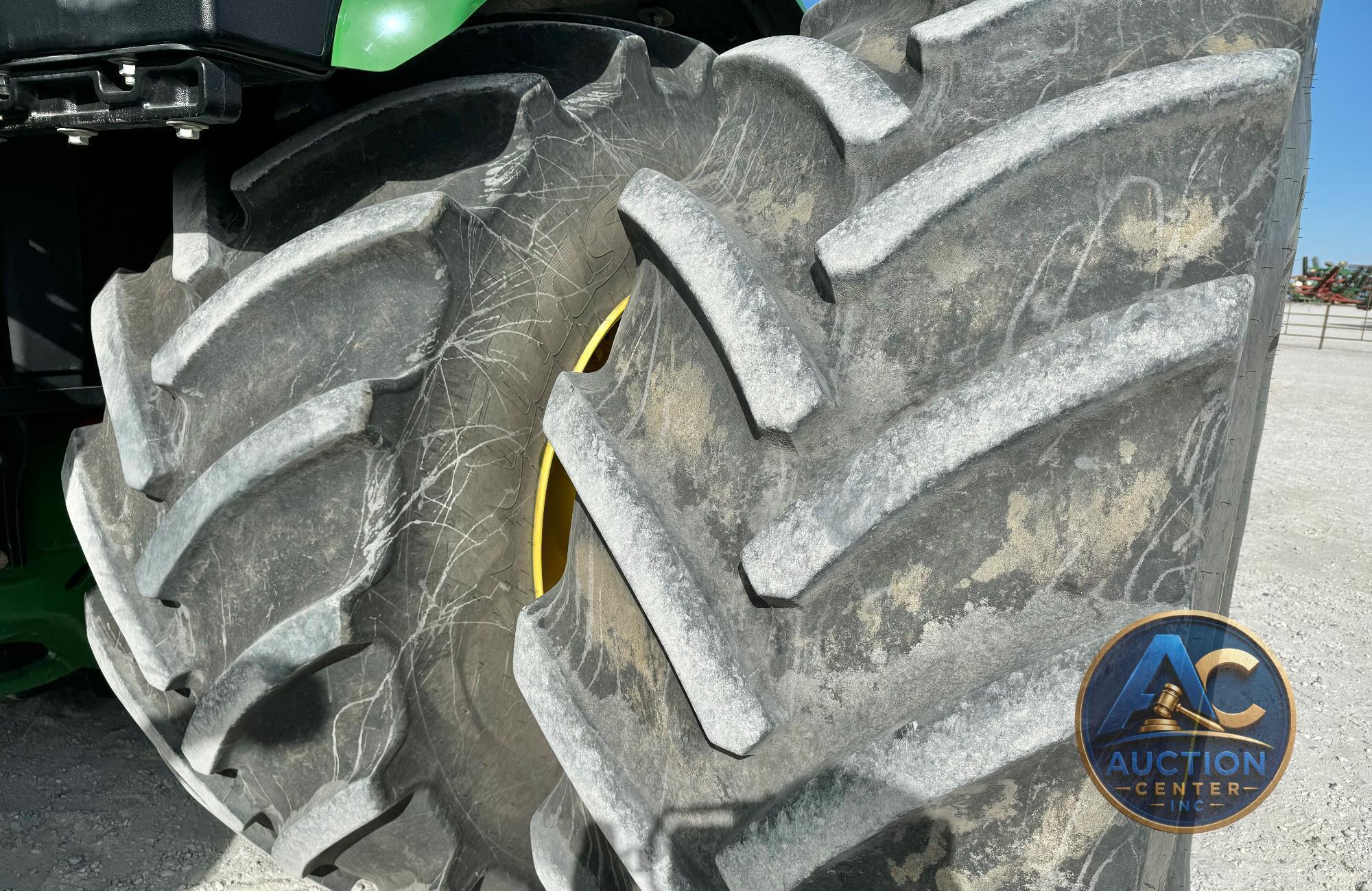 2019 John Deere 9520R