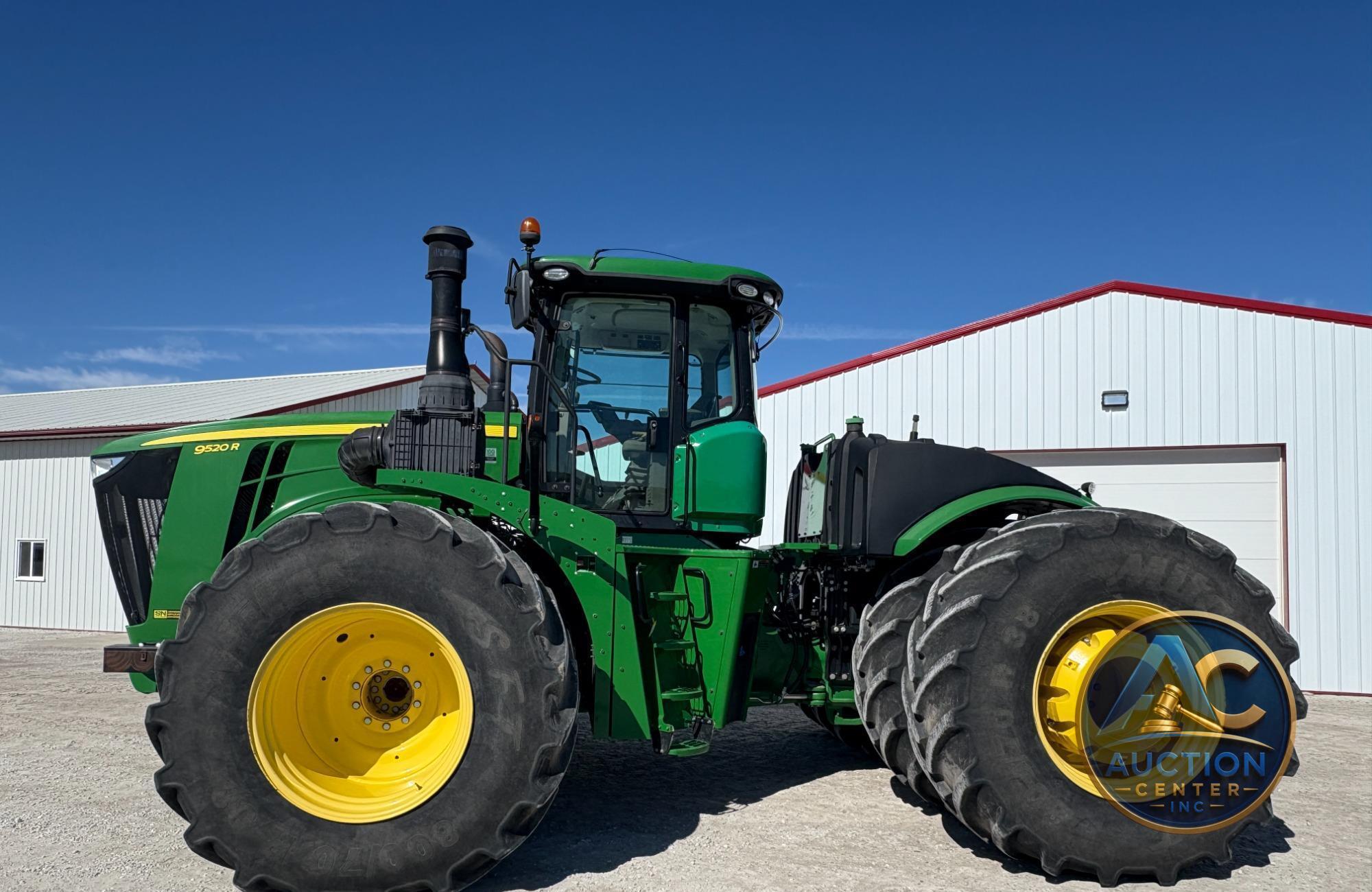 2019 John Deere 9520R