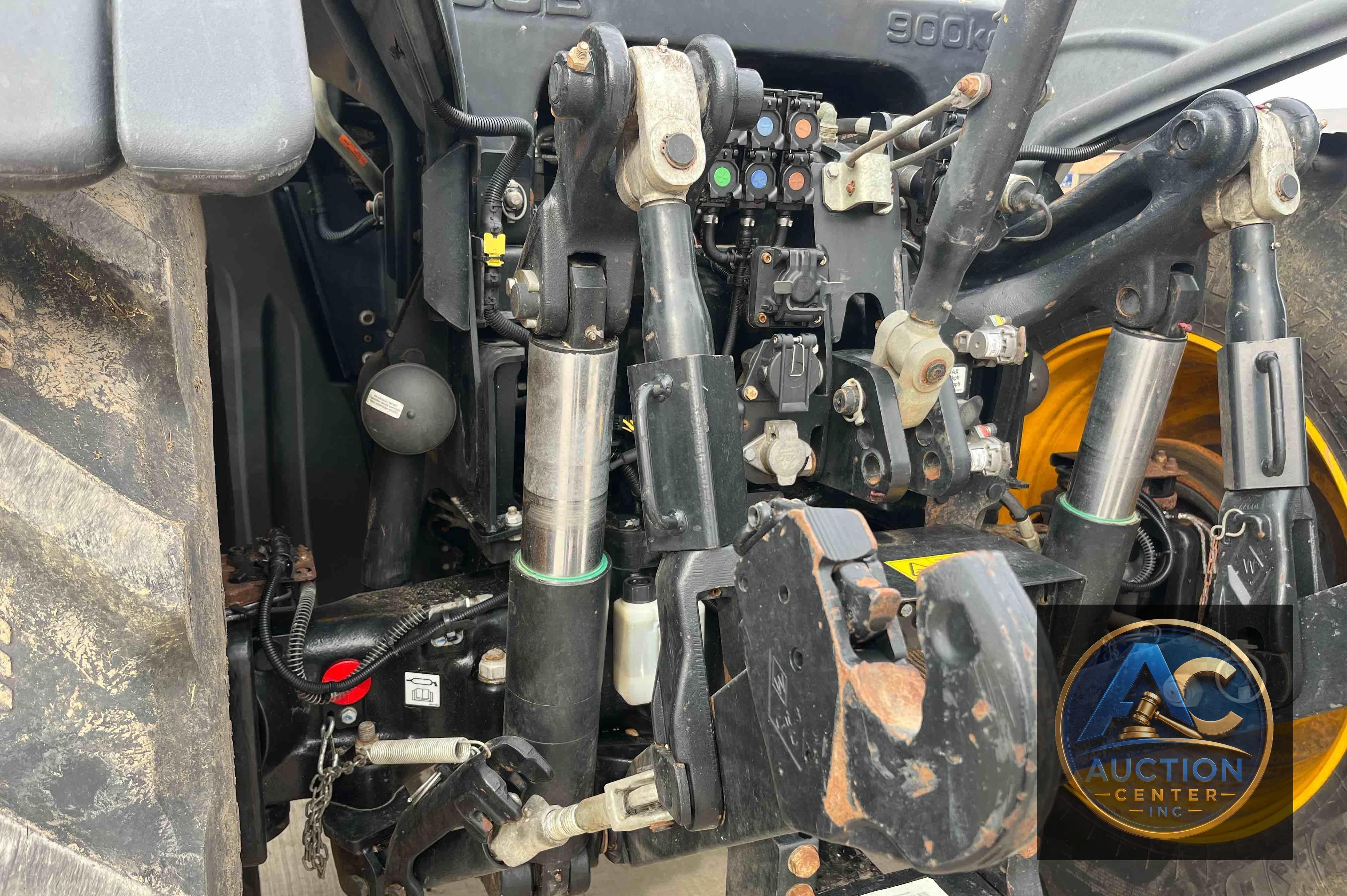 2020 Jcb 4220