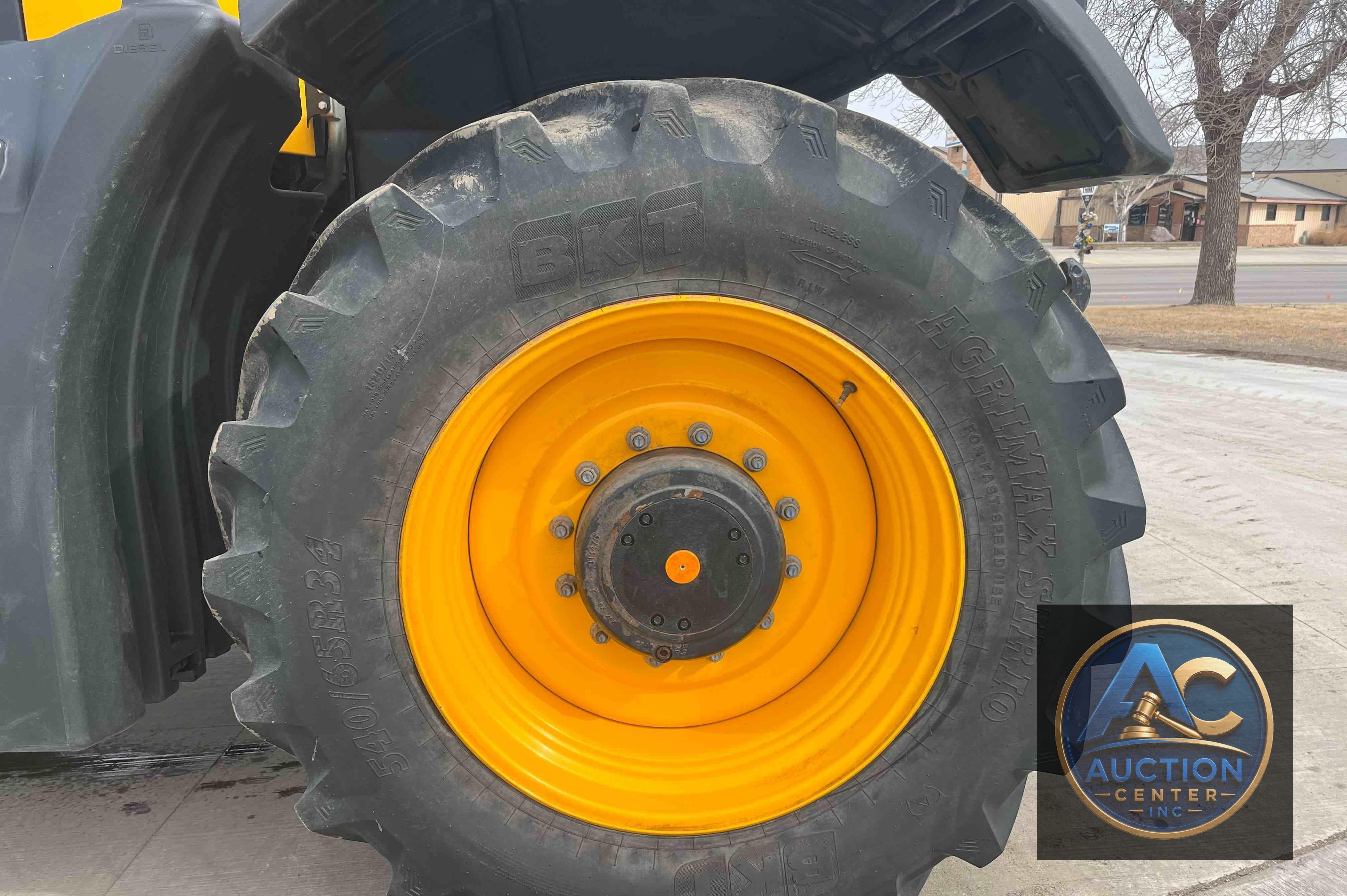 2020 Jcb 4220