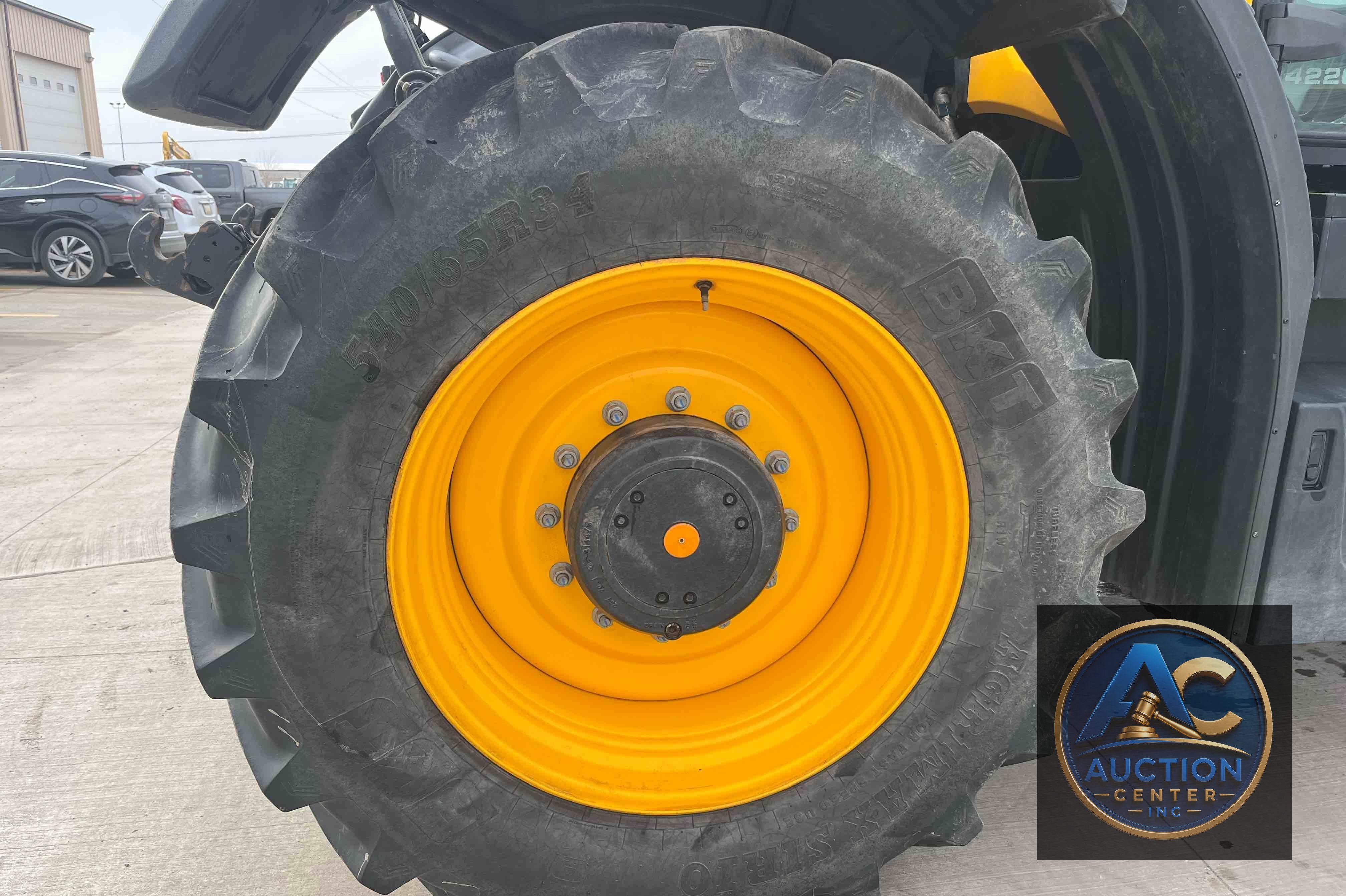 2020 Jcb 4220