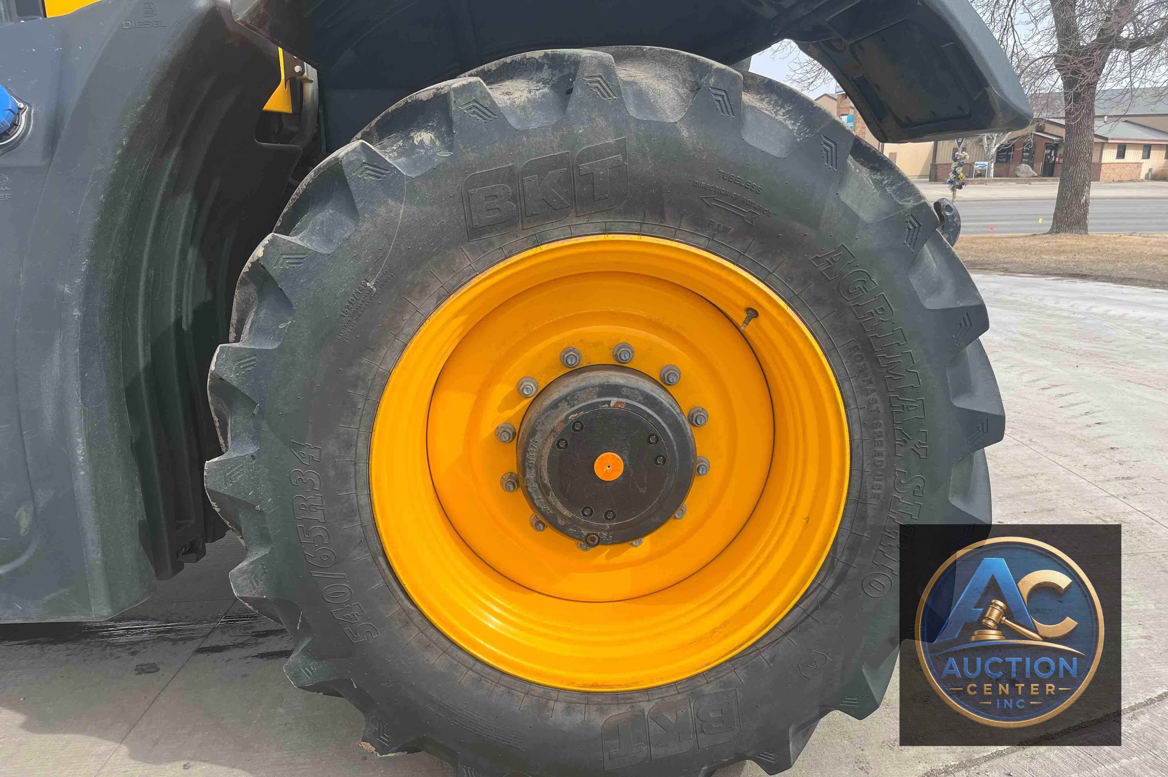 2020 Jcb 4220