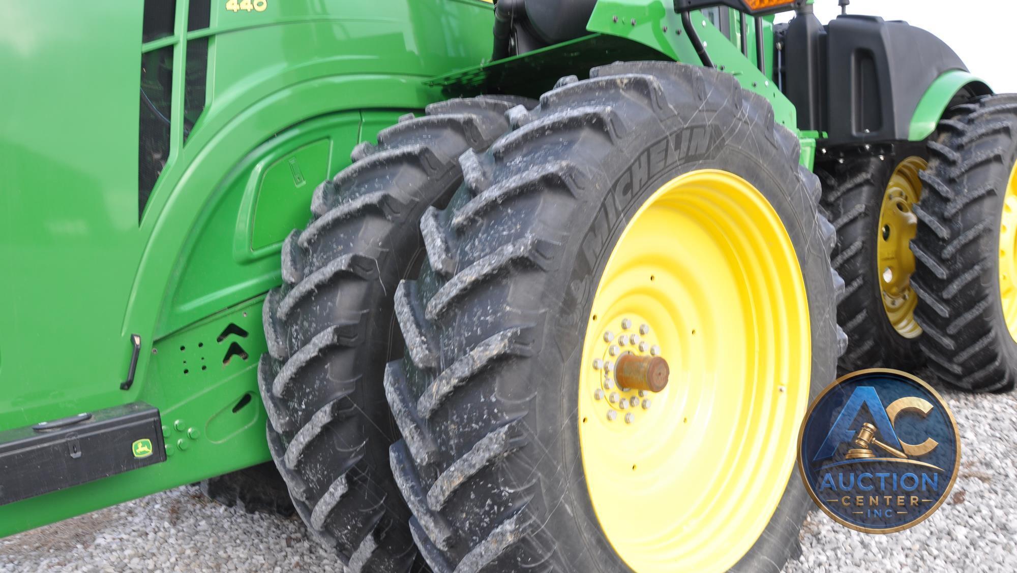 2022 John Deere 9R 440
