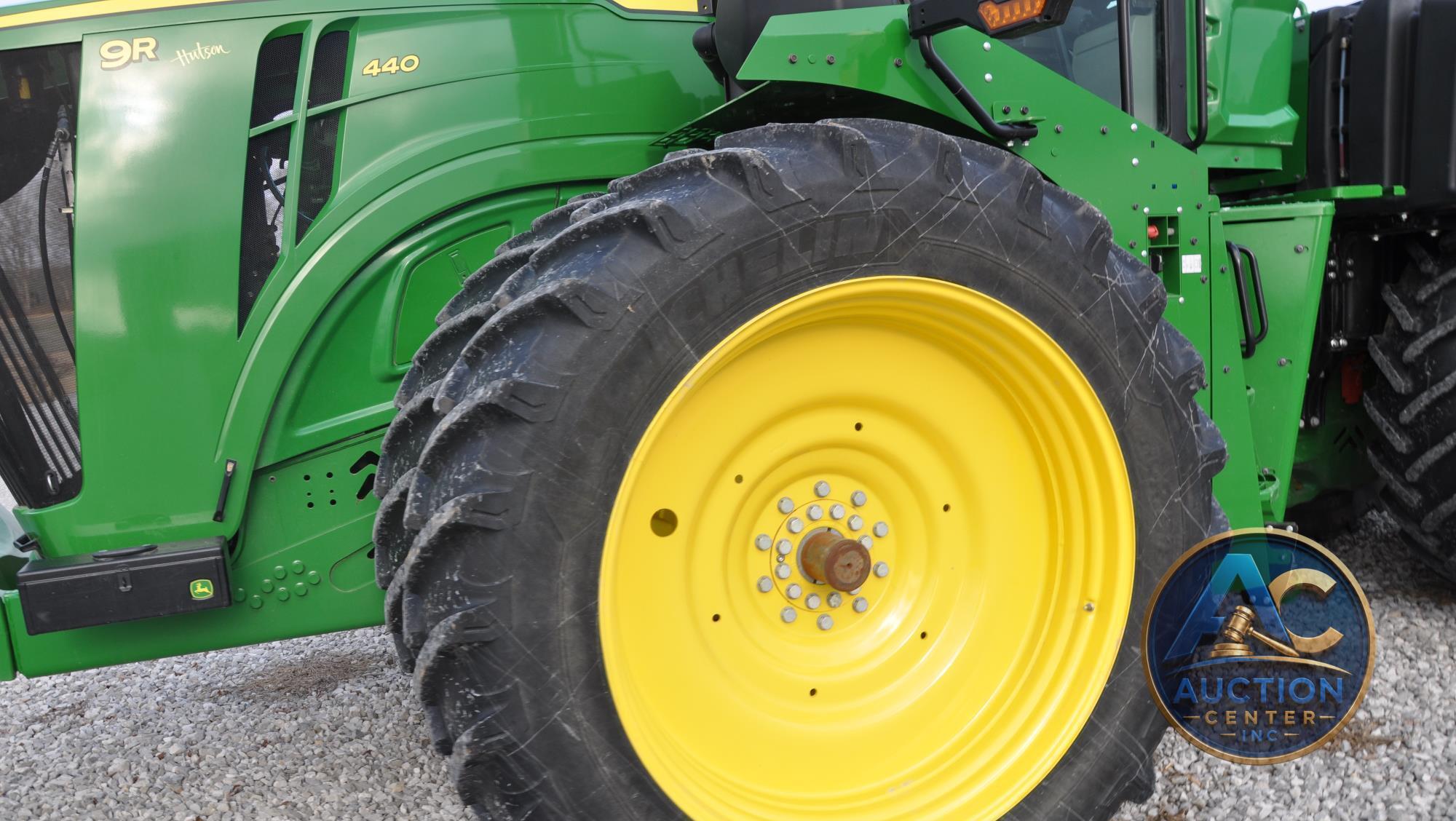 2022 John Deere 9R 440