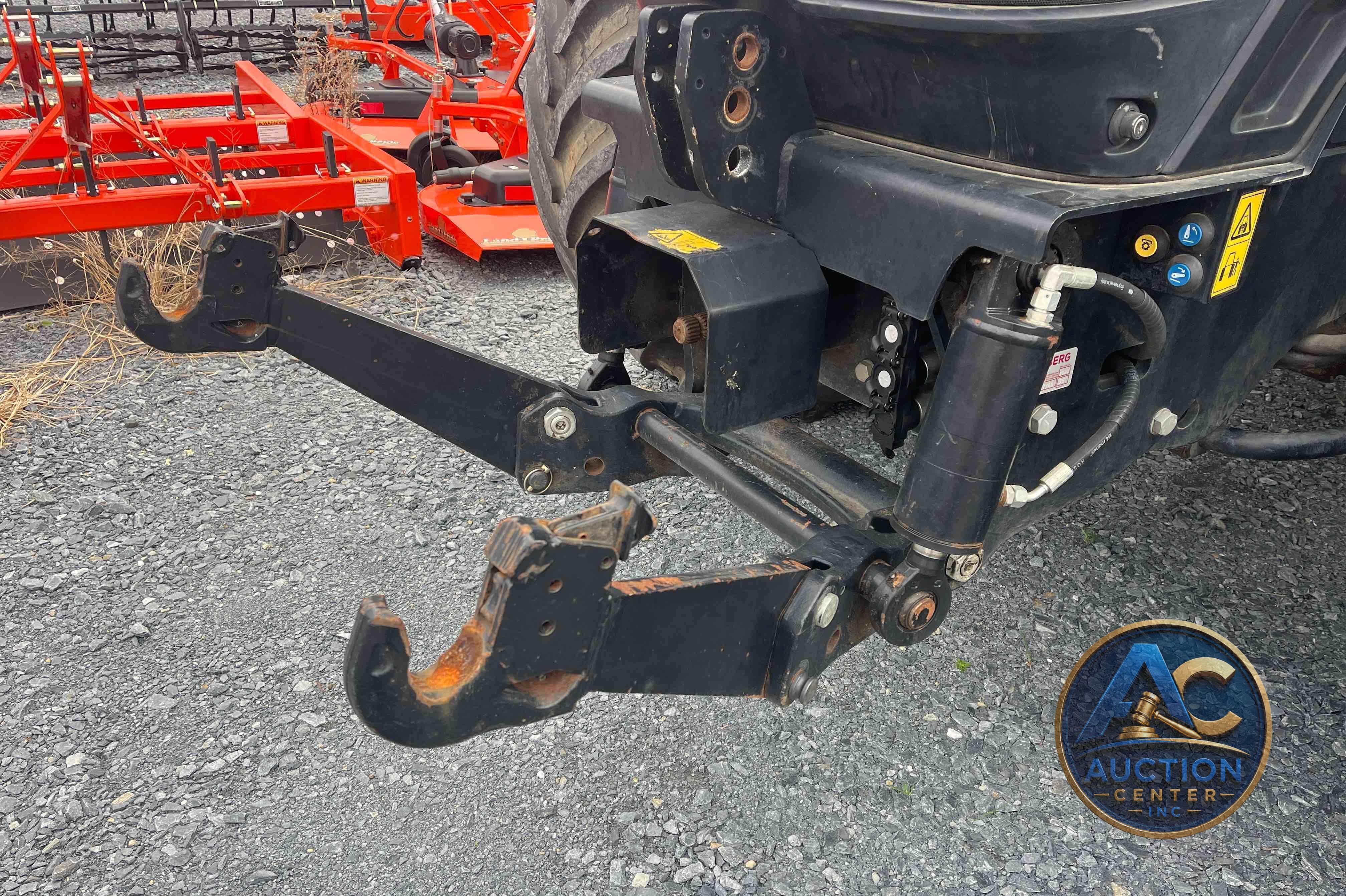 2020 JCB 8330