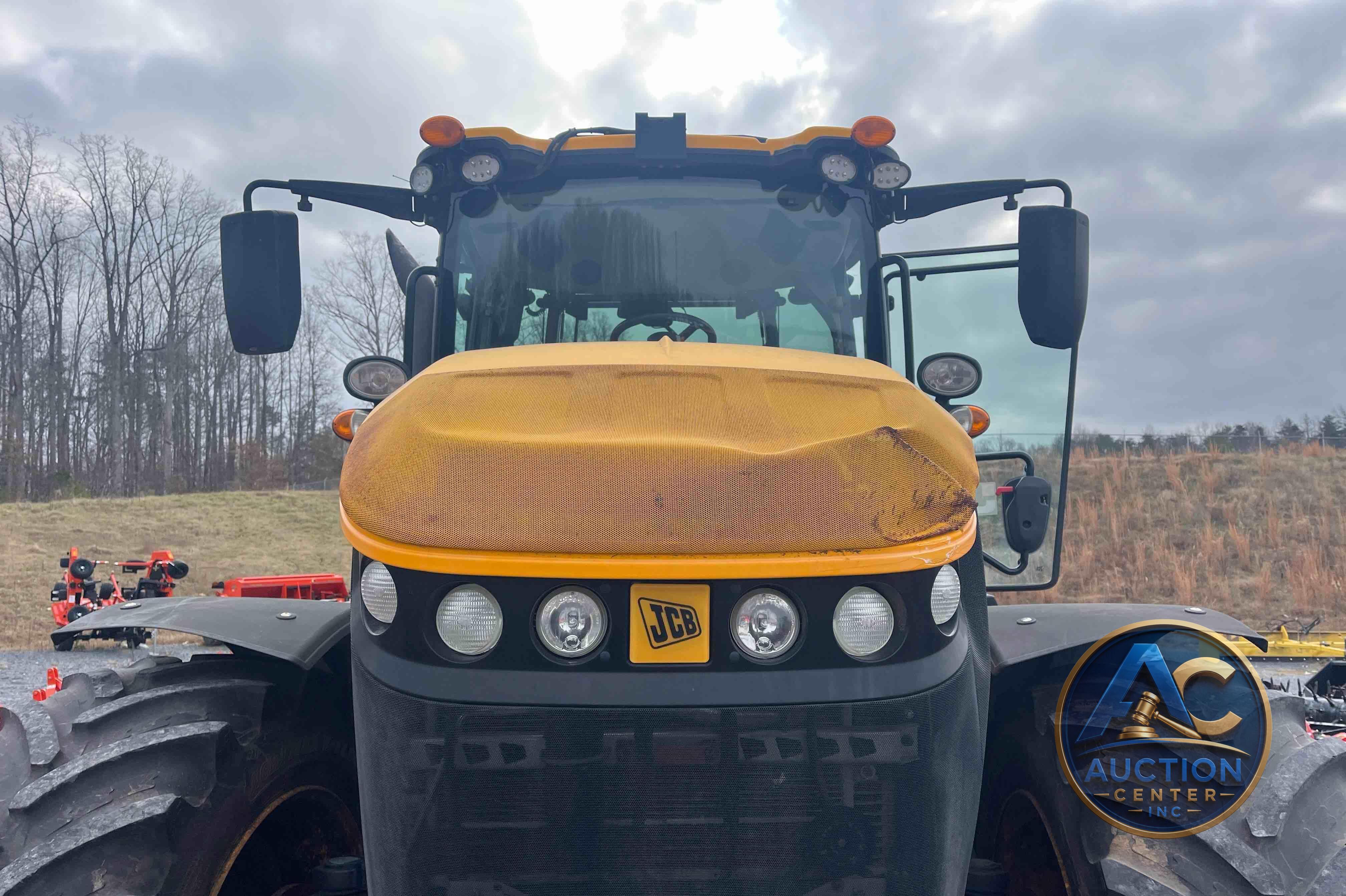 2020 JCB 8330