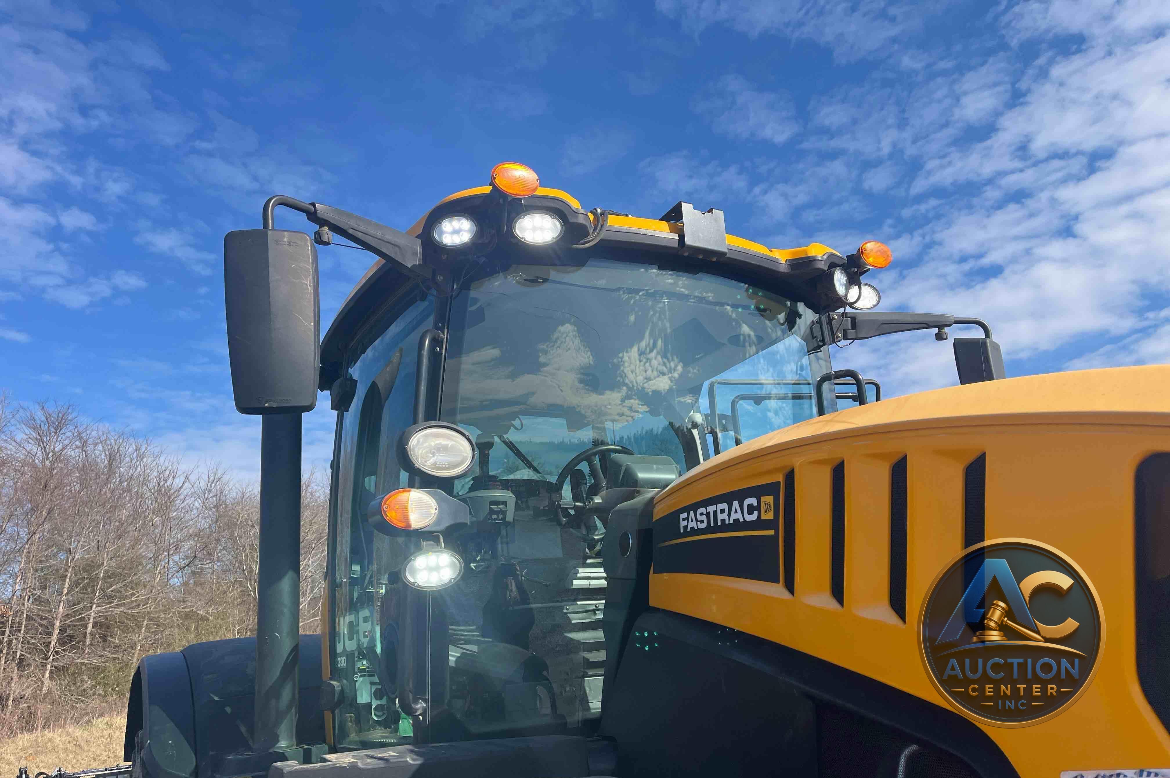 2020 JCB 8330
