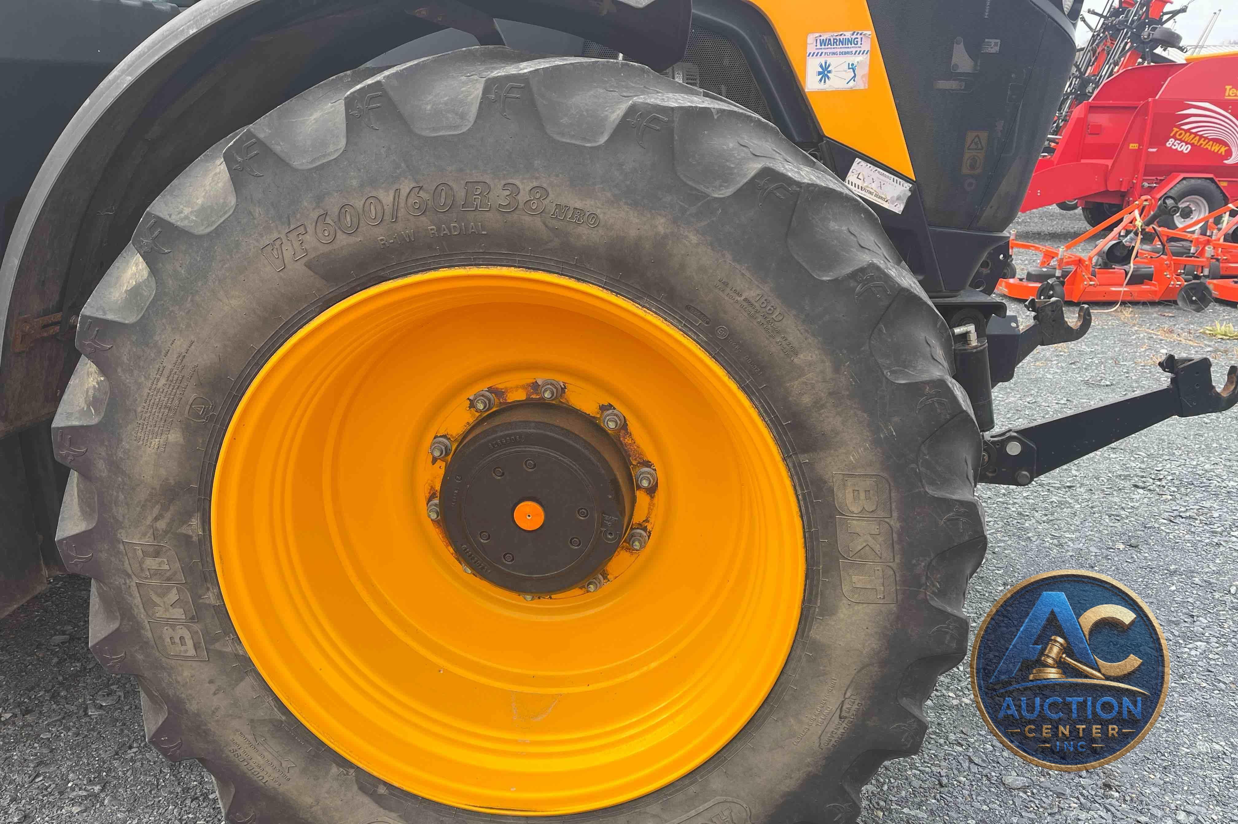 2020 JCB 8330