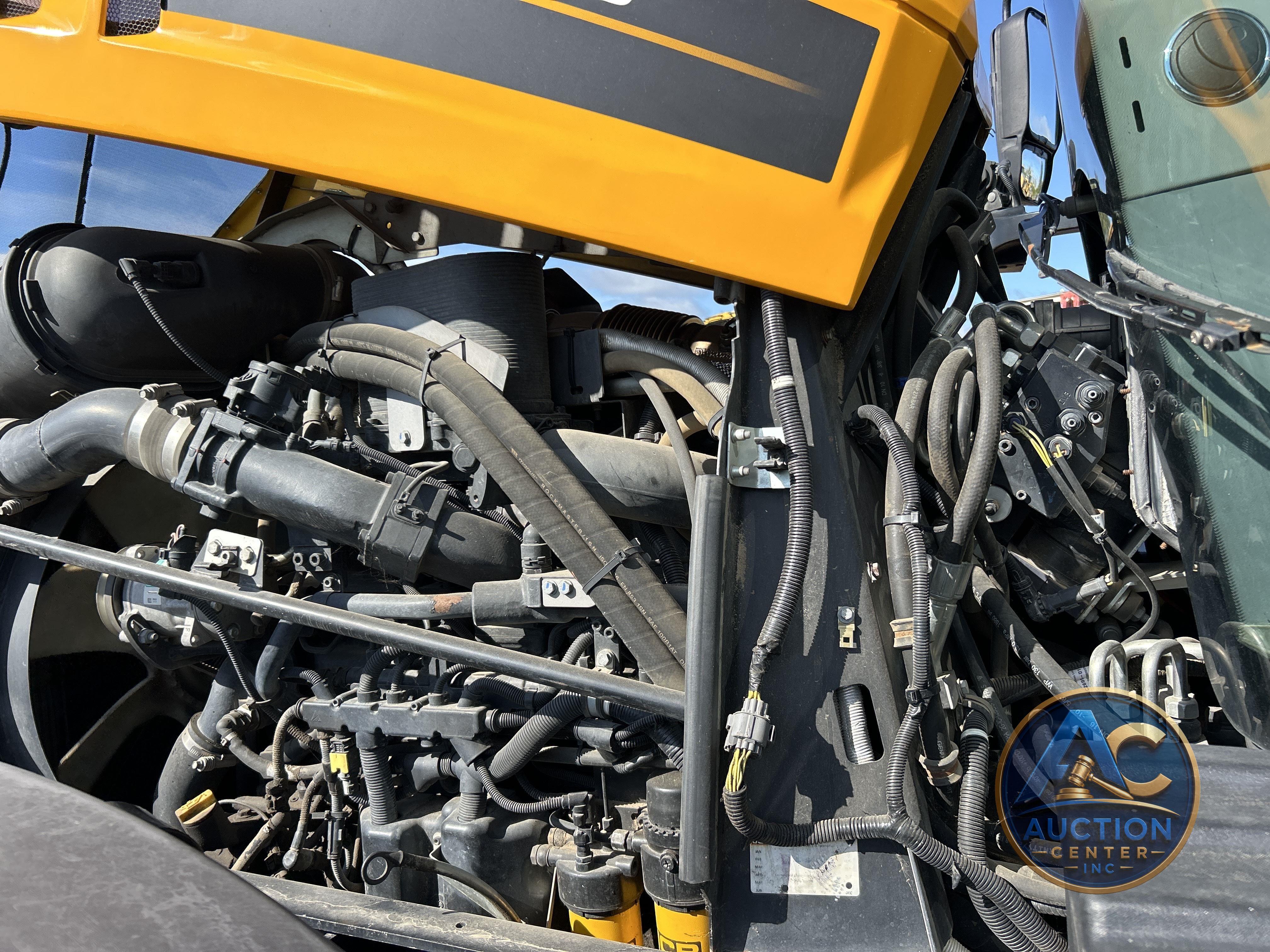 2018 Jcb Fastrac 8330