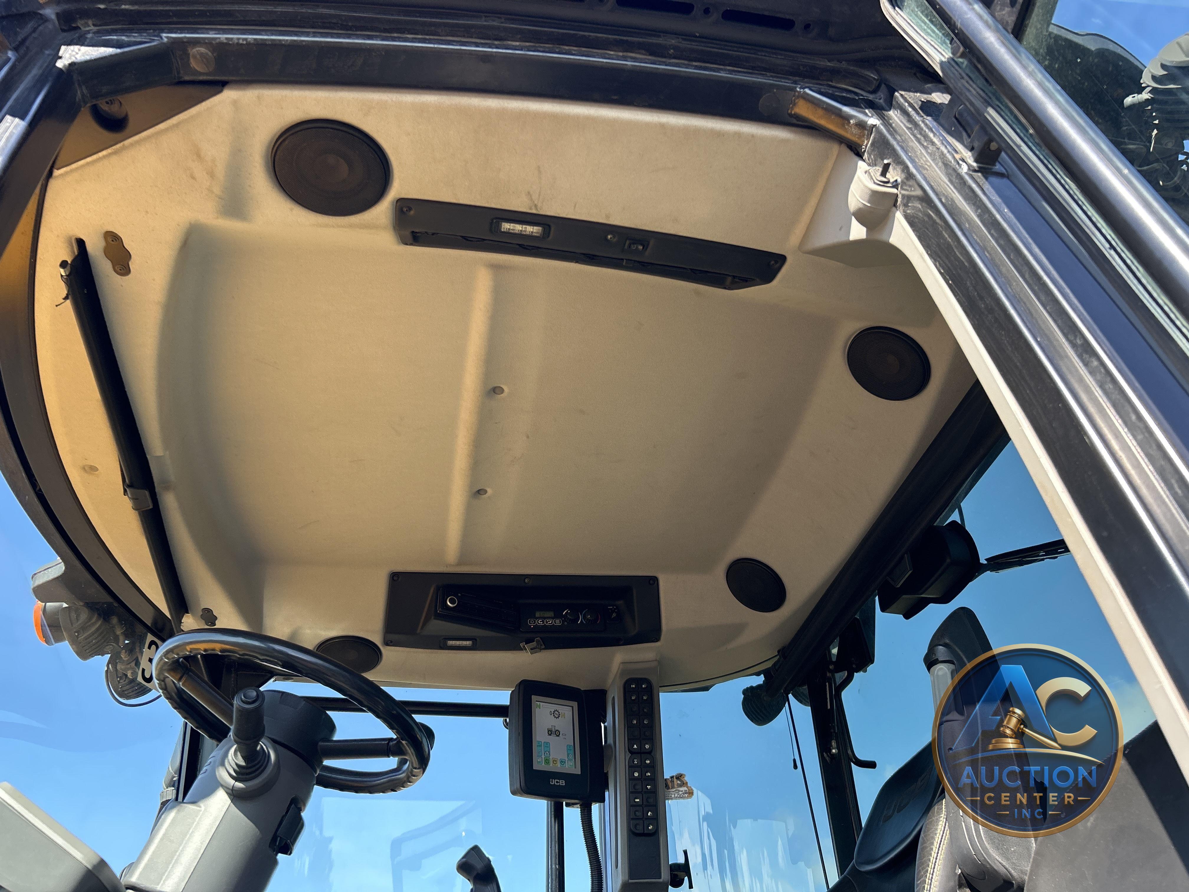 2018 Jcb Fastrac 8330
