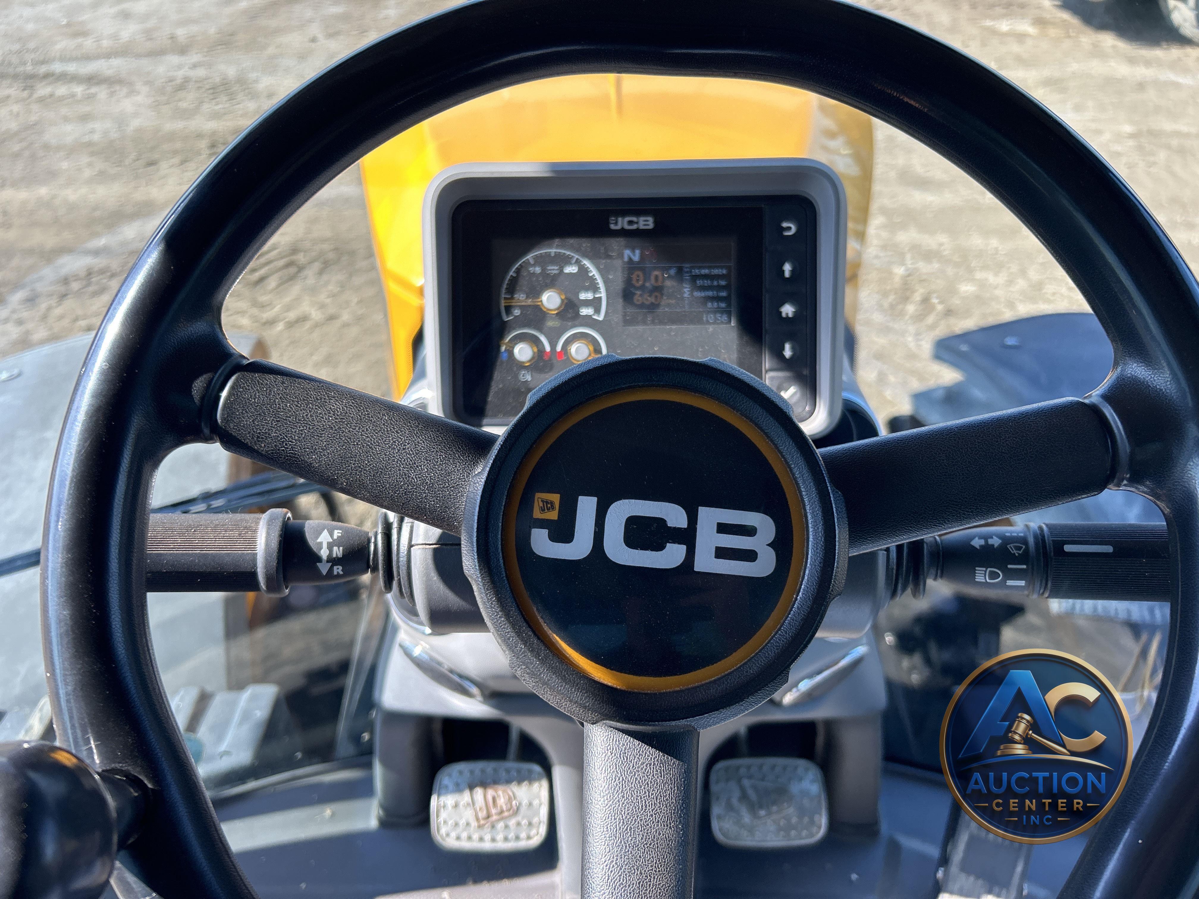 2018 Jcb Fastrac 8330