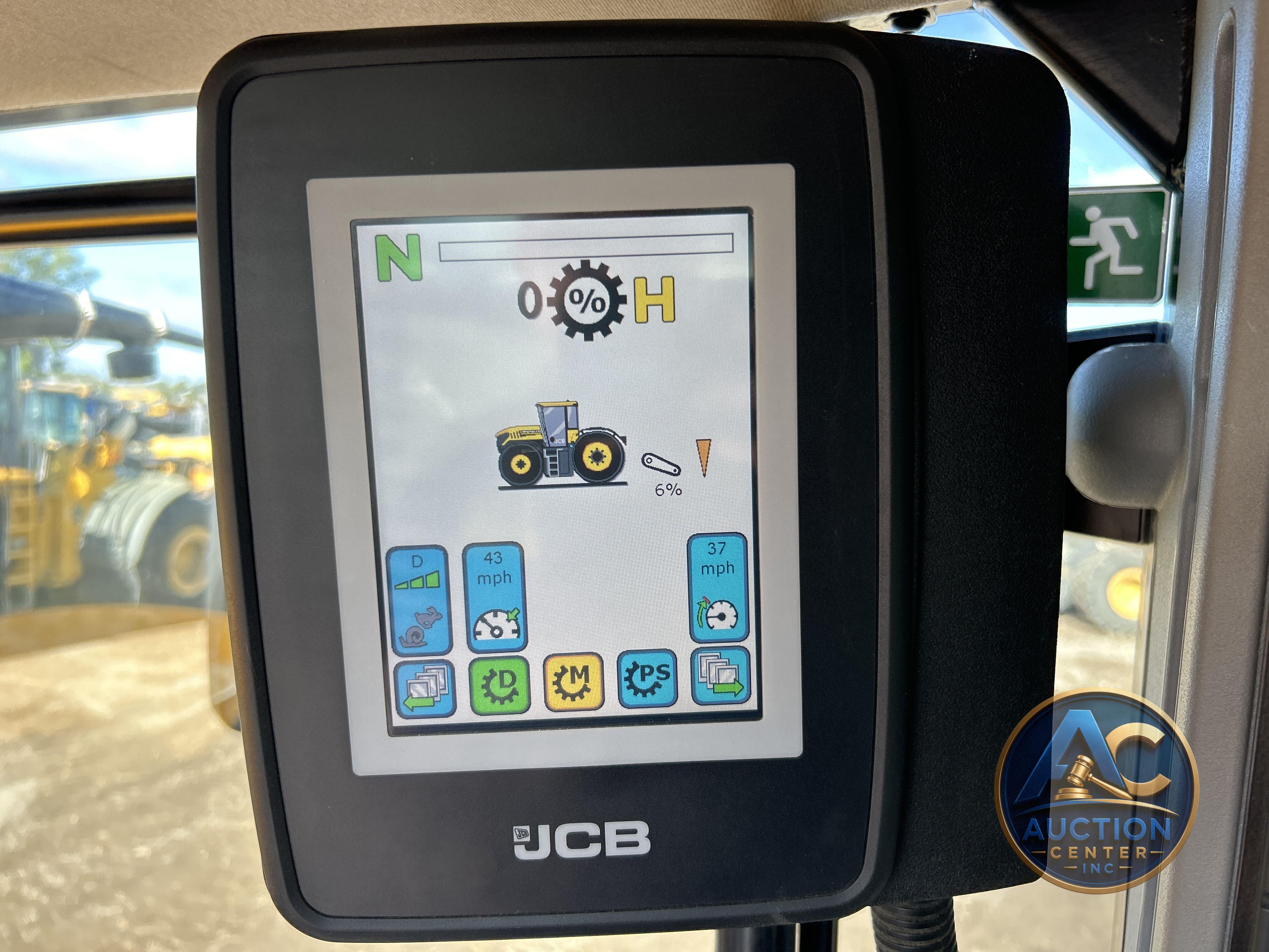 2018 Jcb Fastrac 8330