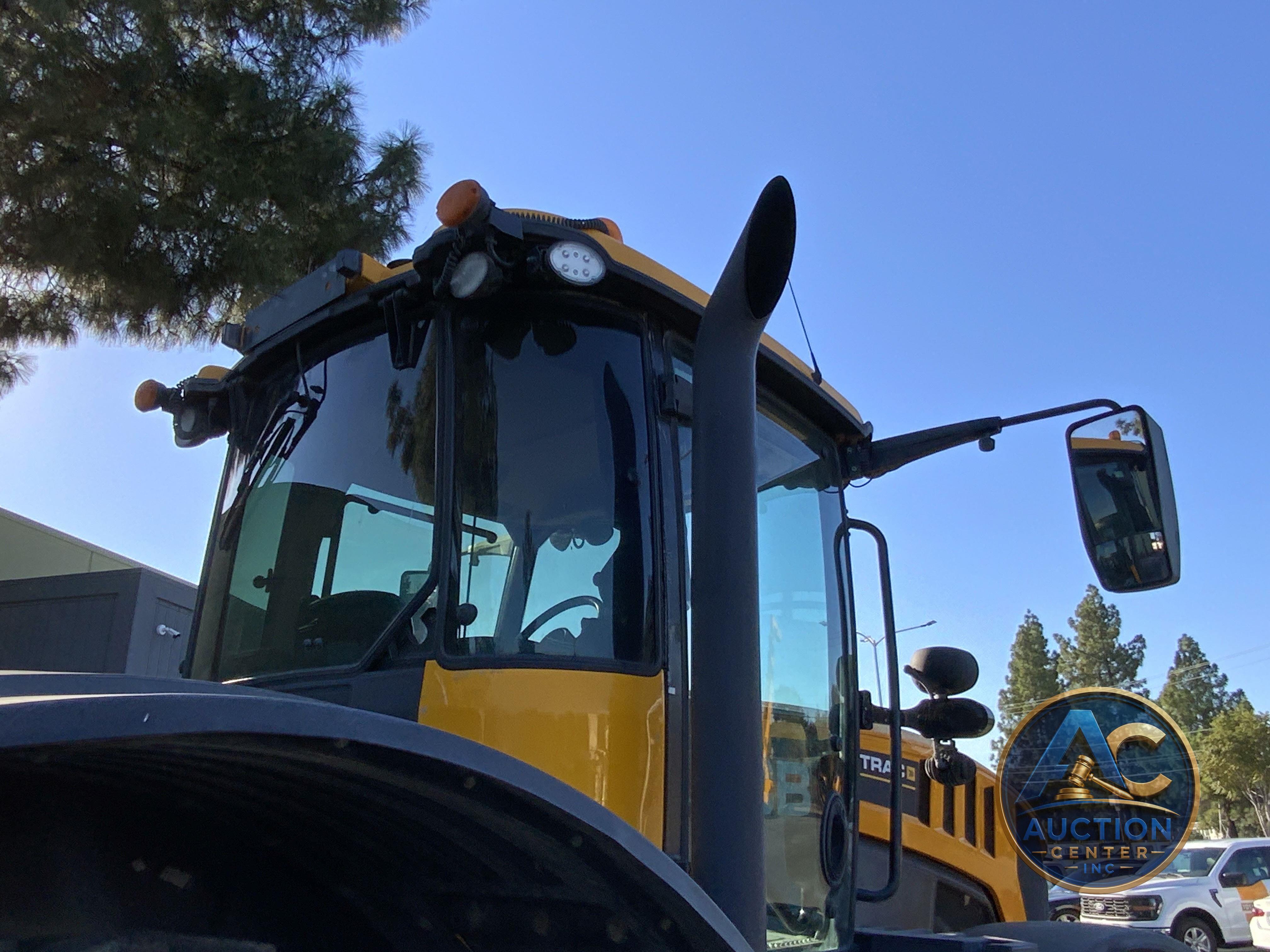 2020 JCB 8330