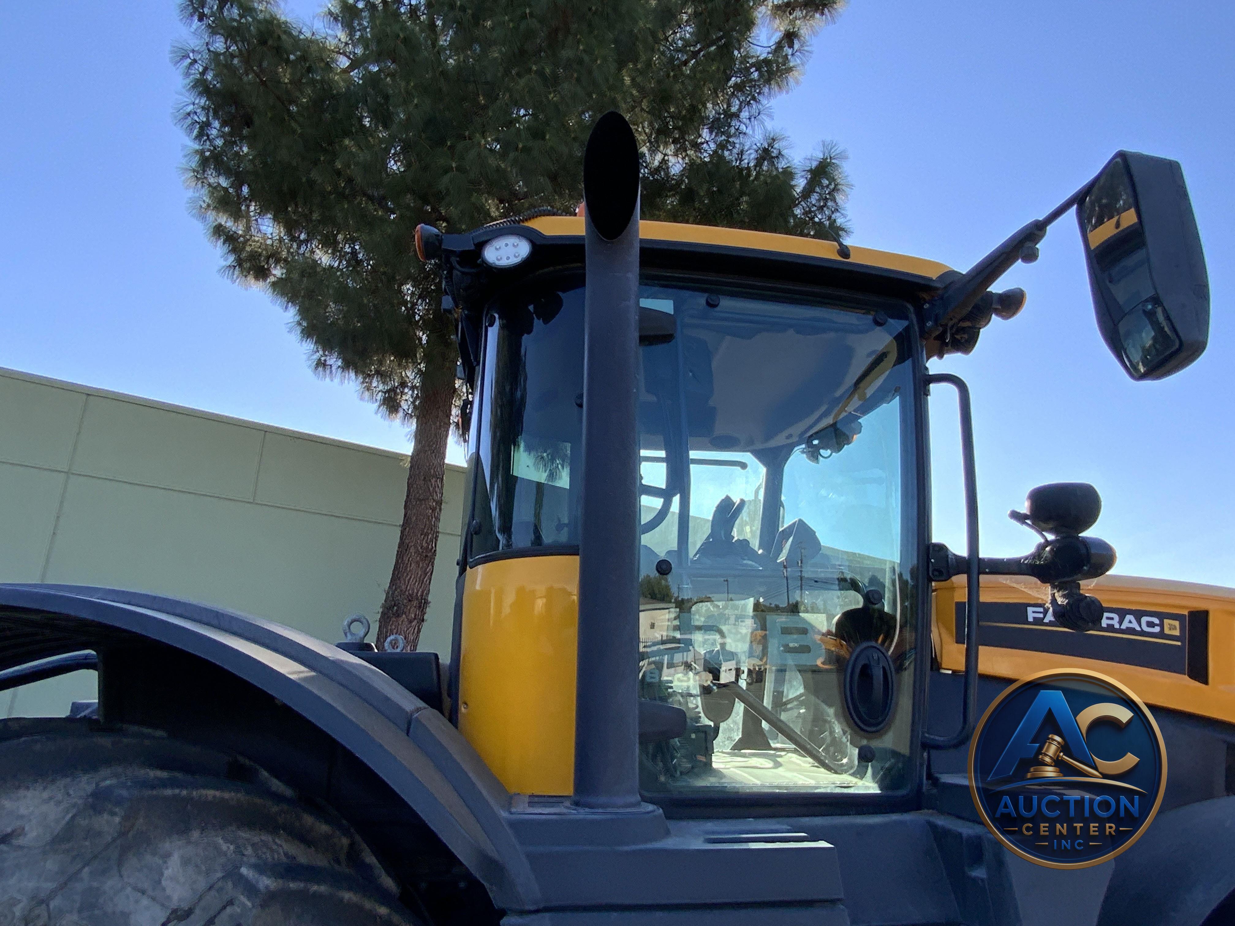 2020 JCB 8330